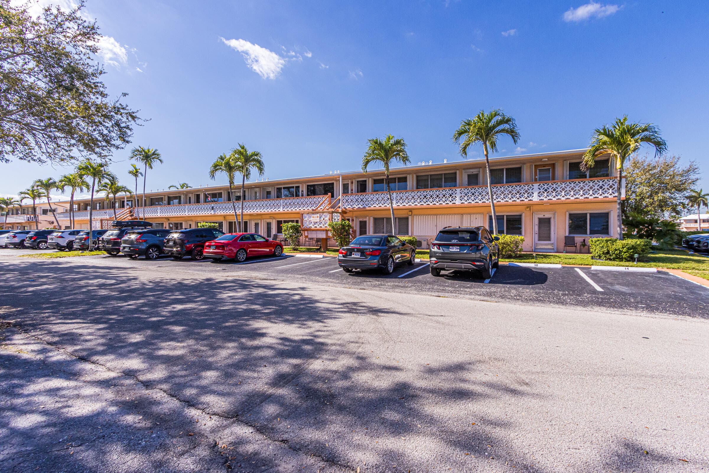 900 SW 10th Terrace S-19, Hallandale Beach, FL 33009 — photo 5 of 51