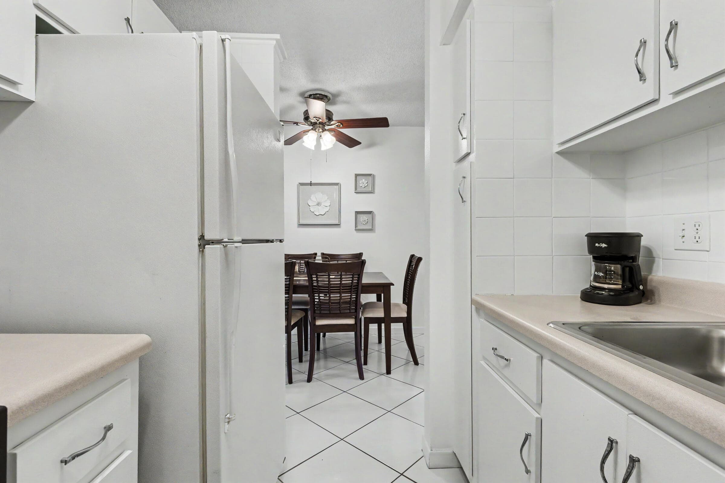 900 SW 10th Terrace S-19, Hallandale Beach, FL 33009 — photo 22 of 51
