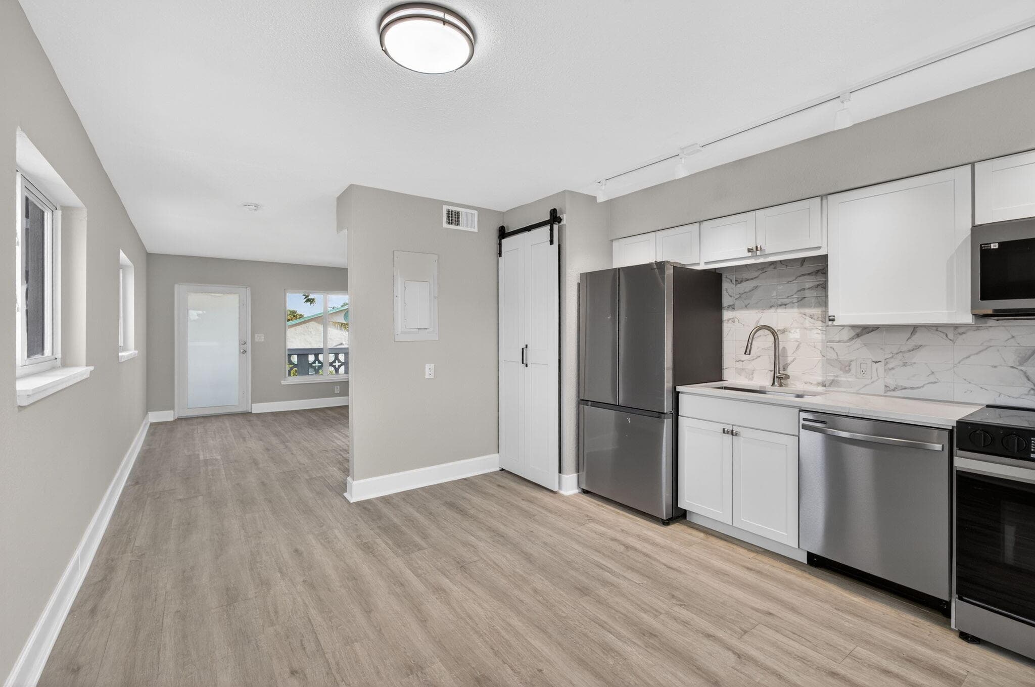 624 Southwind Circle 2, North Palm Beach, FL 33408 — photo 4 of 36