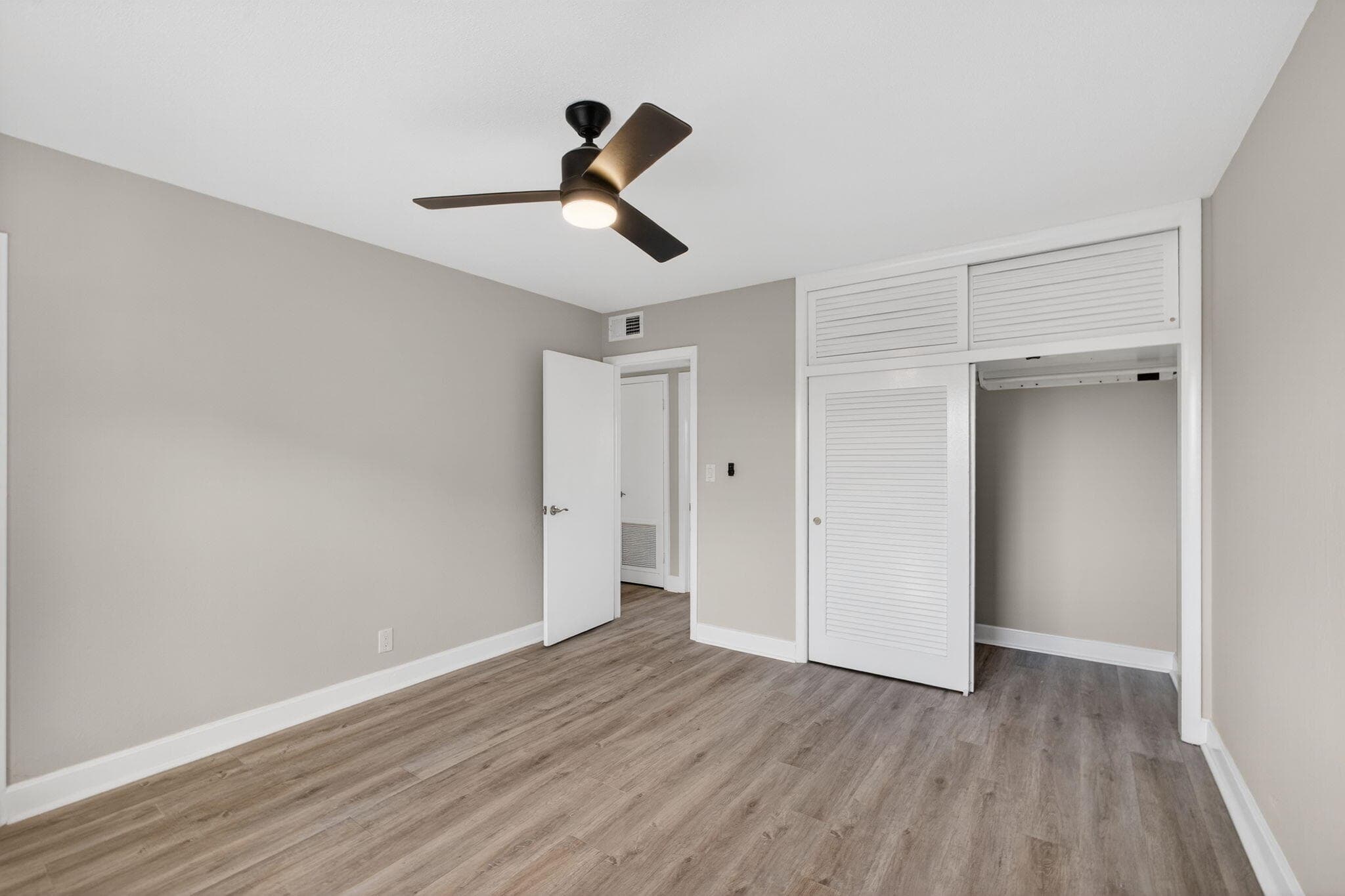 624 Southwind Circle 2, North Palm Beach, FL 33408 — photo 12 of 36