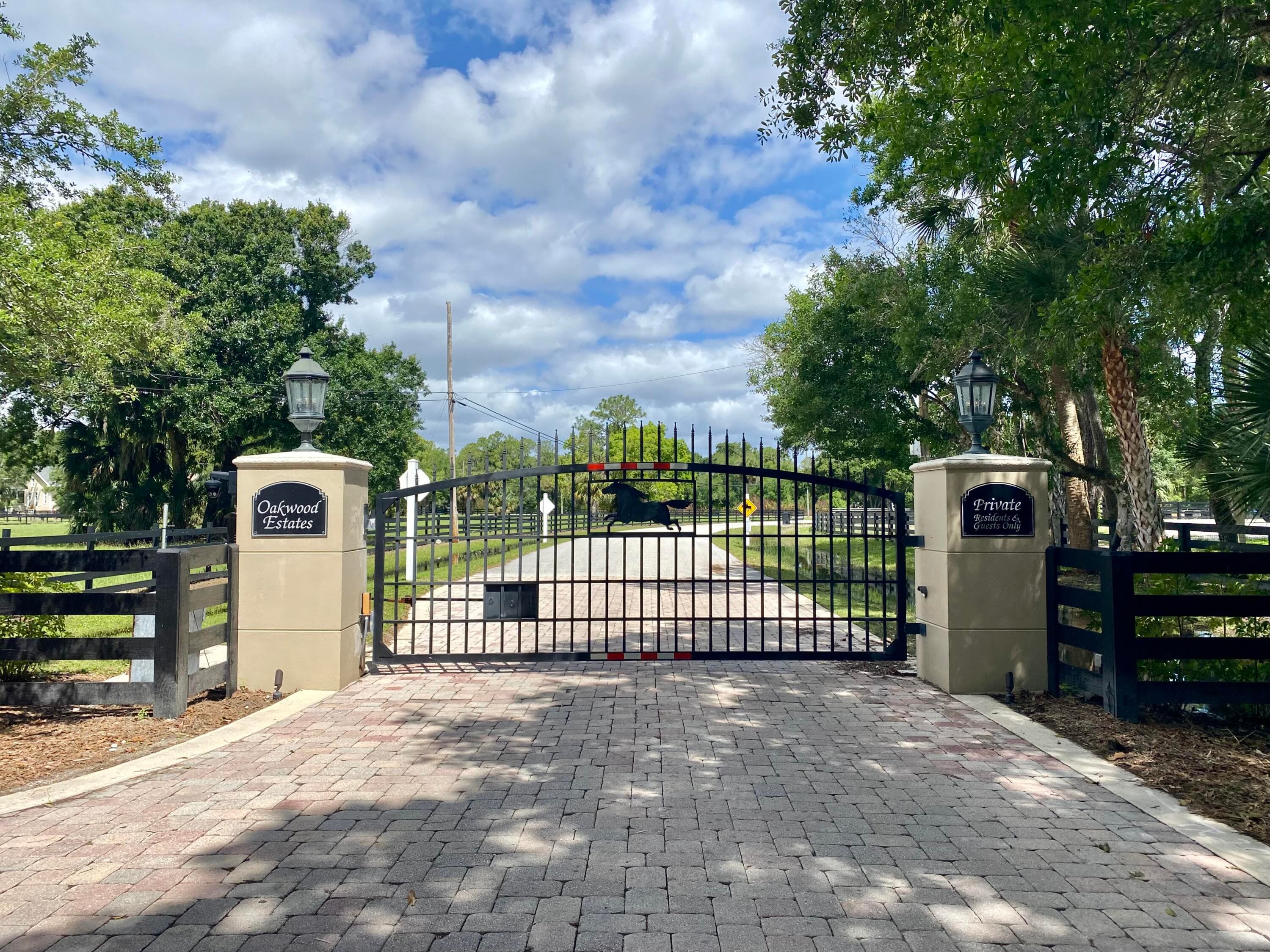 18122 Burr Oak Lane, Jupiter, FL 33478 — photo 4 of 110