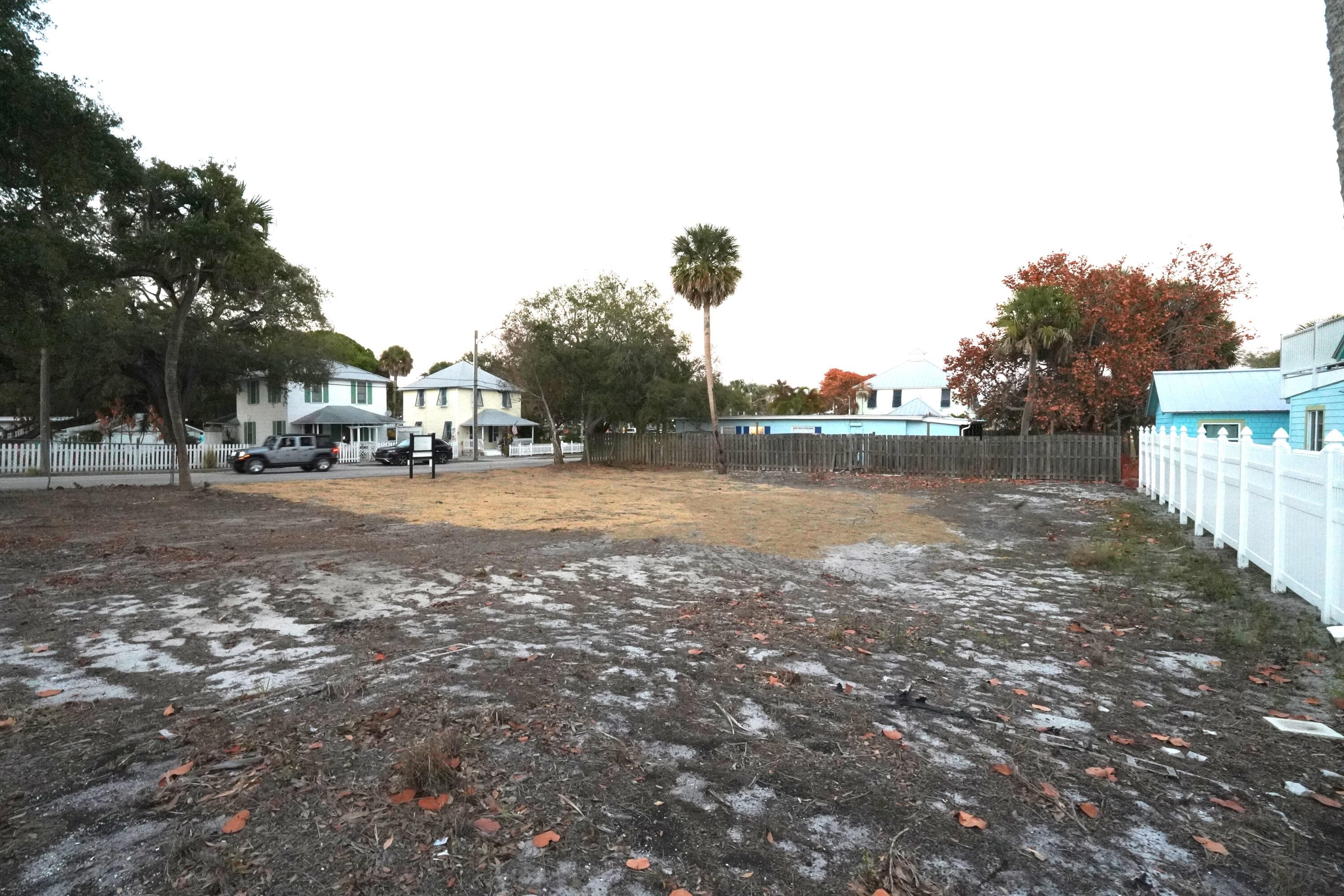 109 Avenue D Avenue, Fort Pierce, FL 34950 — photo 9 of 12