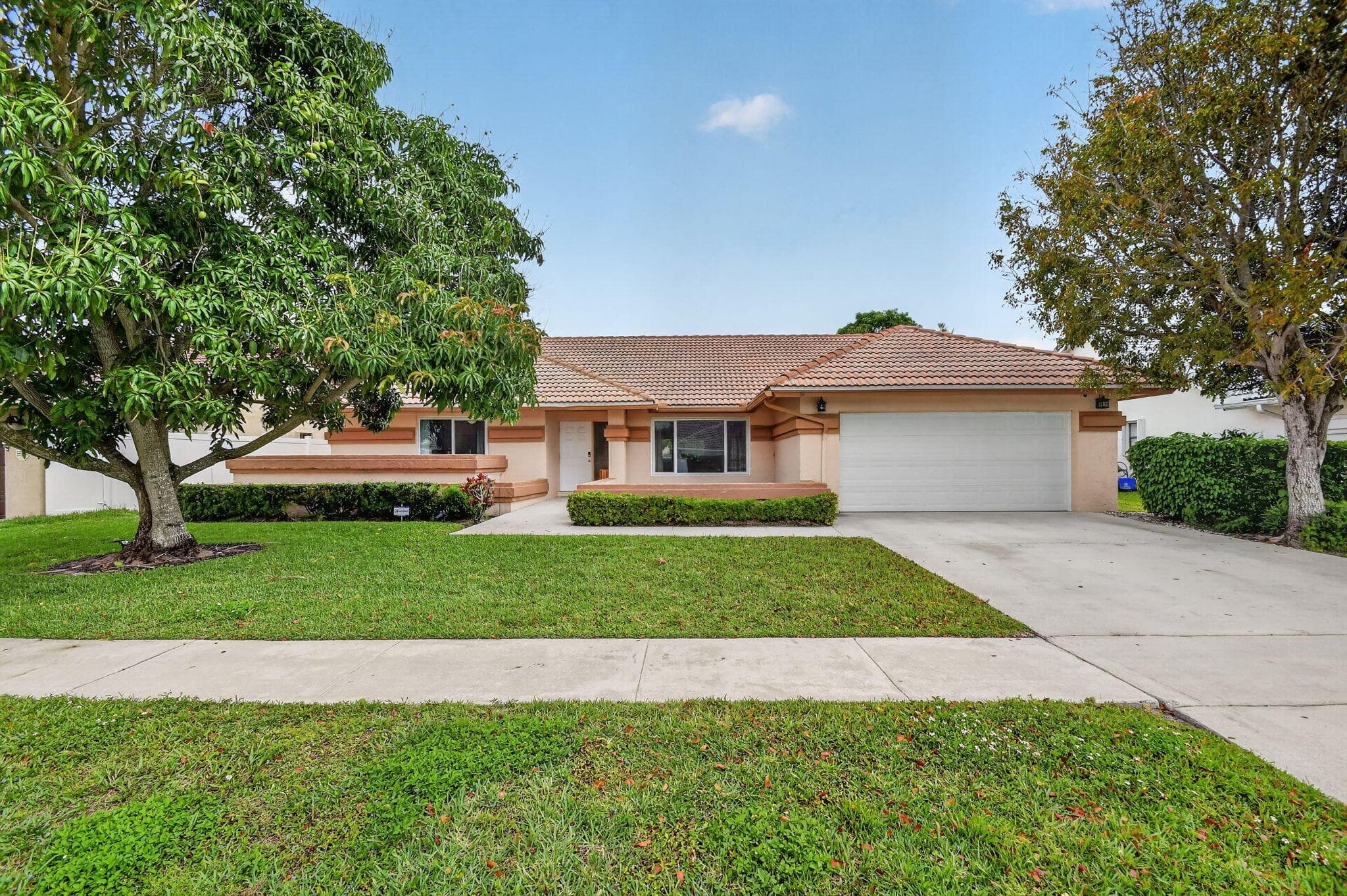 9501 Majestic Way, Boynton Beach, FL 33437 — photo 1 of 72