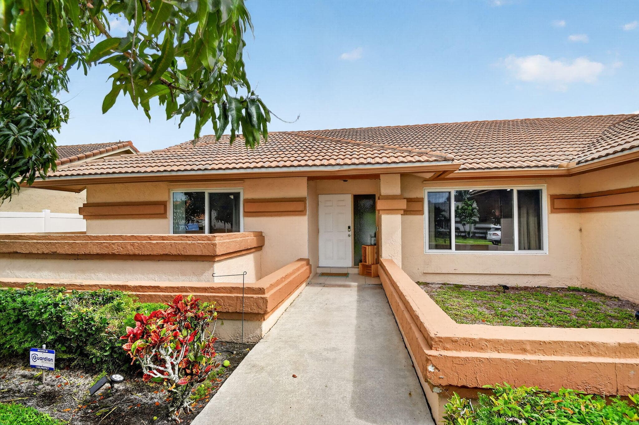 9501 Majestic Way, Boynton Beach, FL 33437 — photo 4 of 72