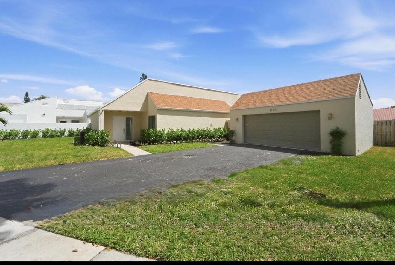 875 NW 22nd Avenue, Delray Beach, FL 33445 — photo 22 of 42