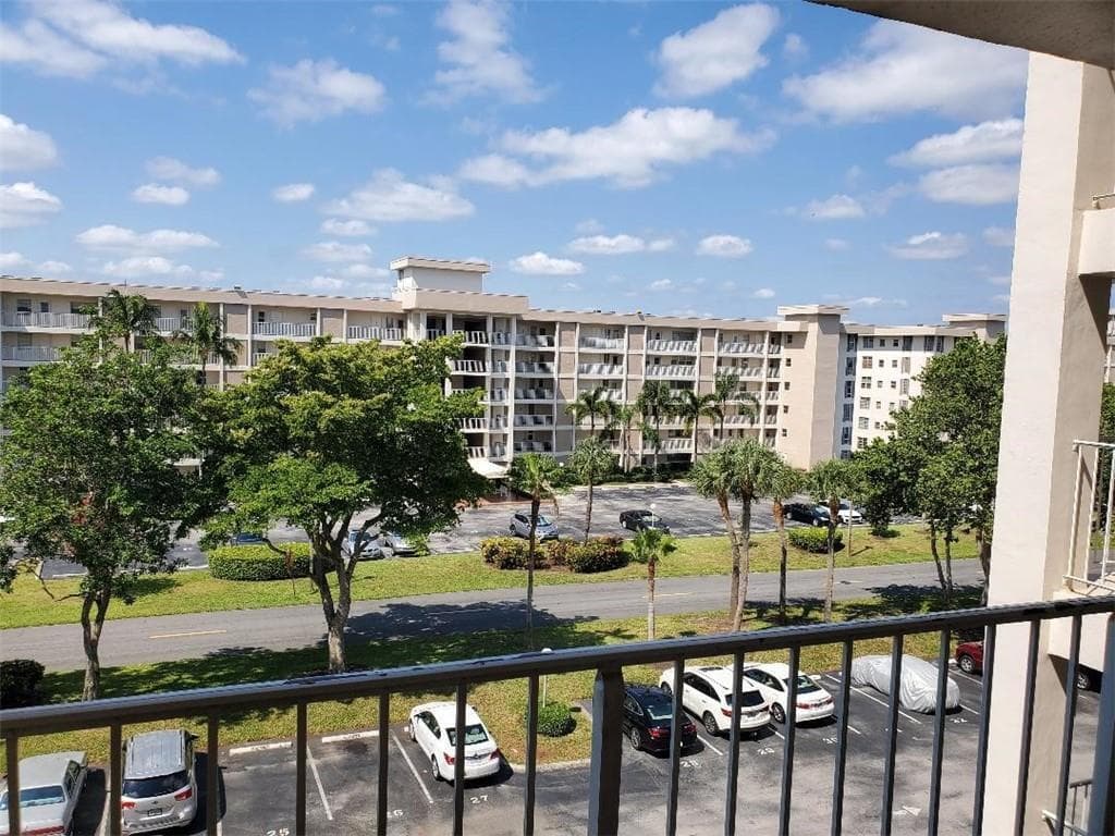 3000 S Course Drive 505, Pompano Beach, FL 33069 — photo 25 of 30