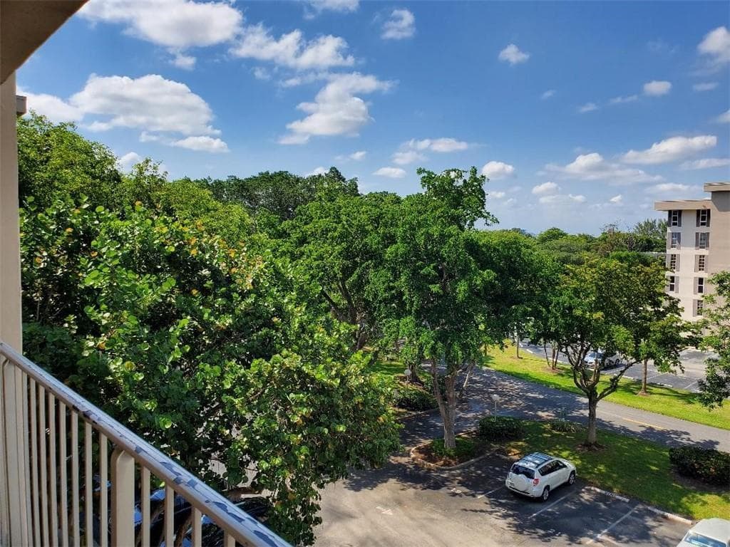 3000 S Course Drive 505, Pompano Beach, FL 33069 — photo 27 of 30