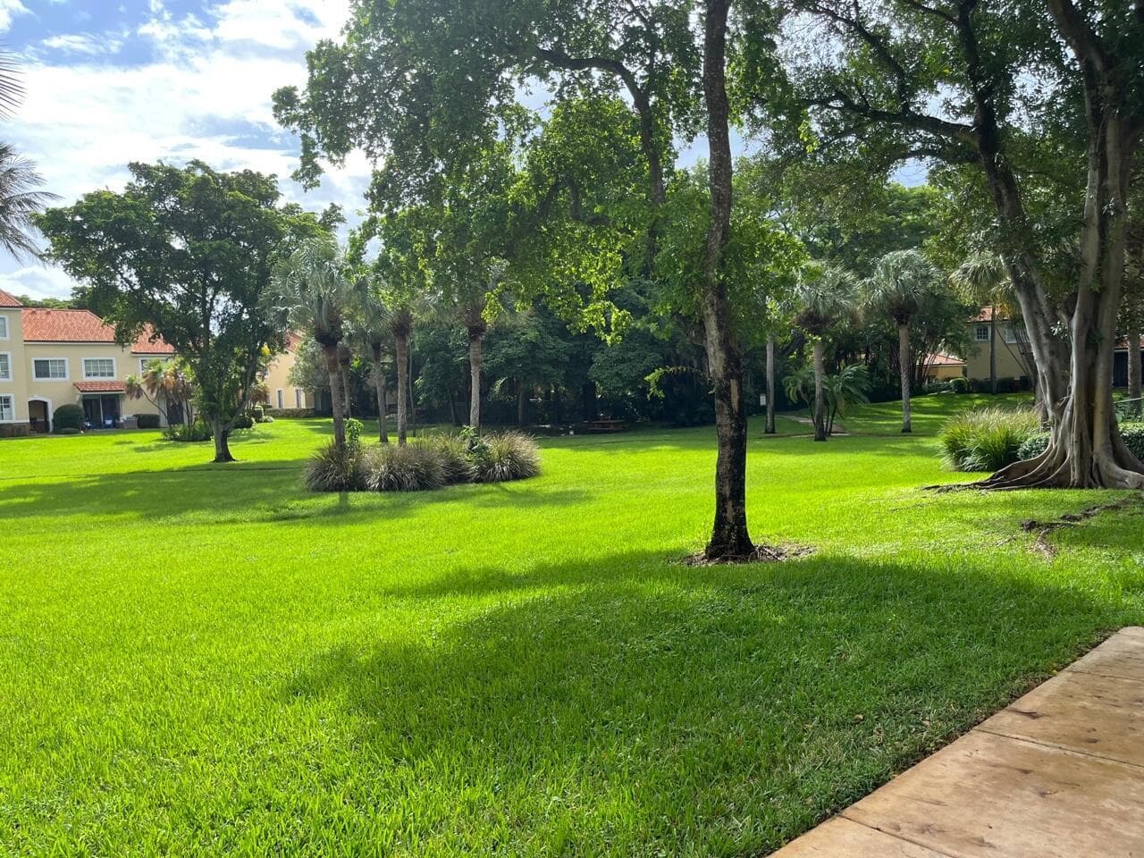 103 Yacht Club Way 101, Hypoluxo, FL 33462 — photo 17 of 39