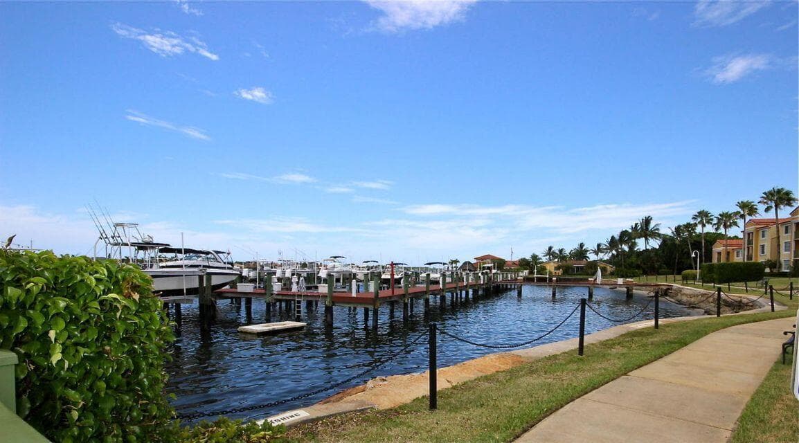 103 Yacht Club Way 101, Hypoluxo, FL 33462 — photo 27 of 39