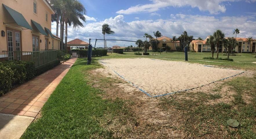 103 Yacht Club Way 101, Hypoluxo, FL 33462 — photo 35 of 39