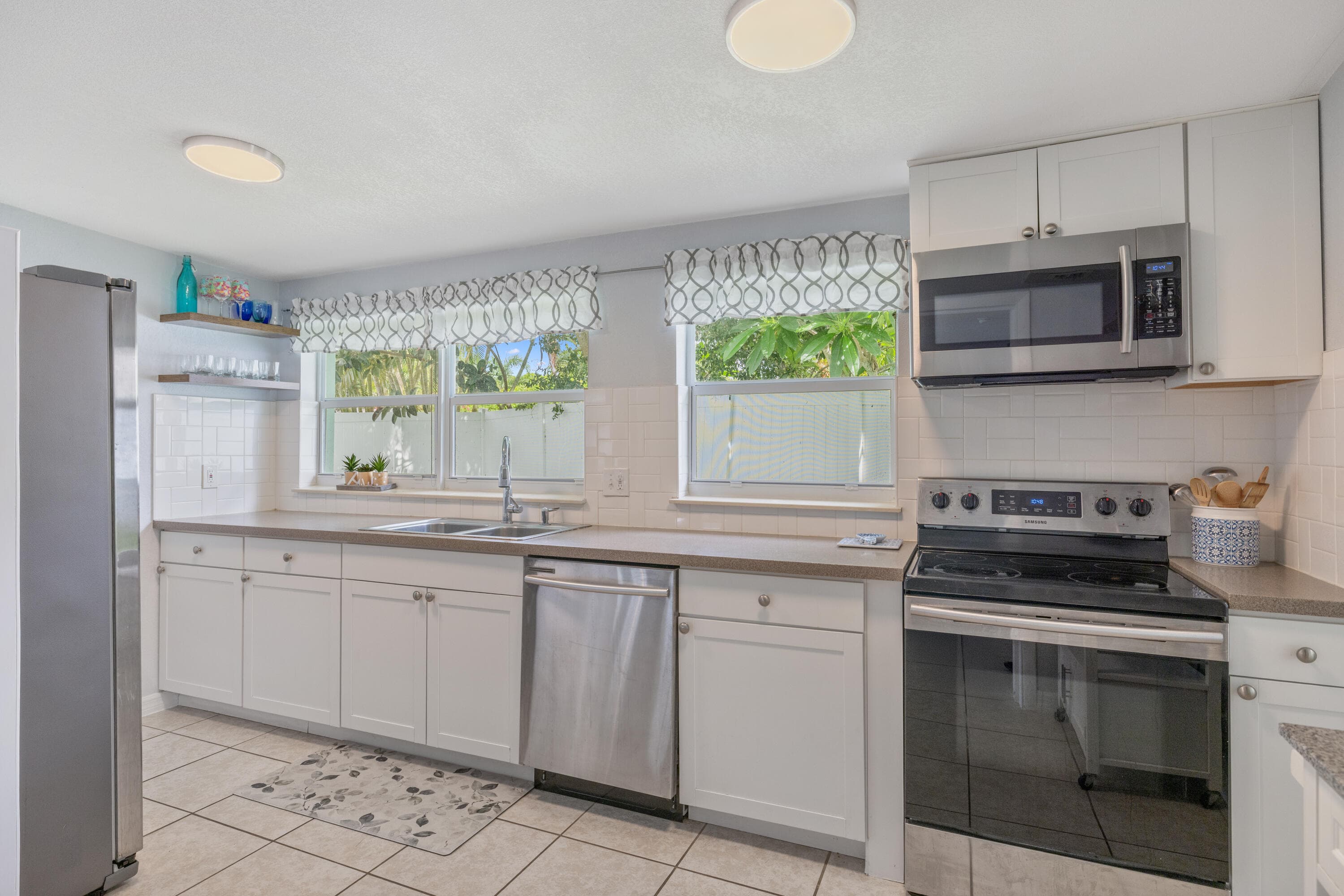 1310 4th Court, Vero Beach, FL 32960 — photo 25 of 35