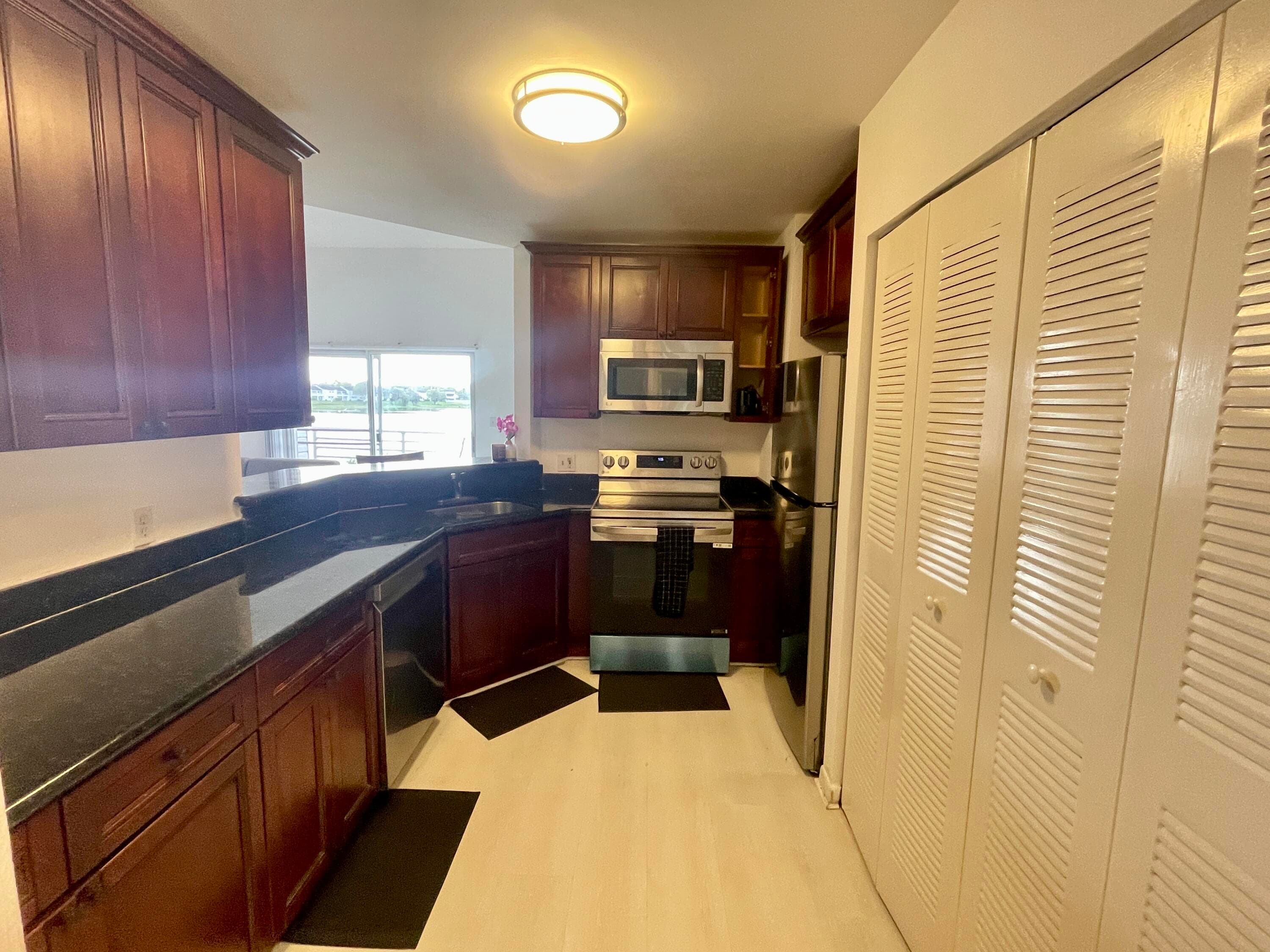 3445 NW 44th Street 206, Oakland Park, FL 33309 — photo 15 of 17