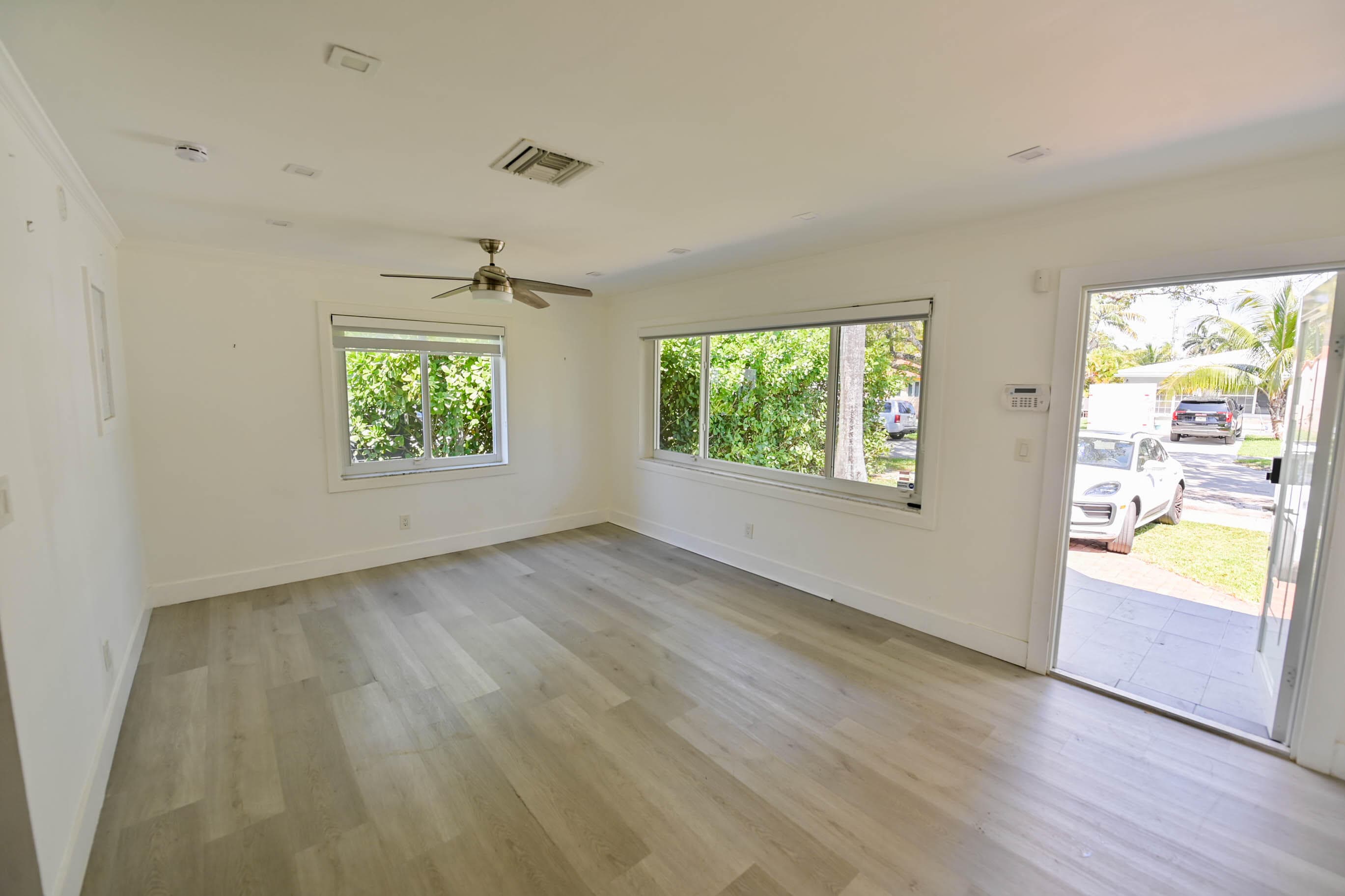 1532 Fletcher Street, Hollywood, FL 33020 — photo 9 of 54