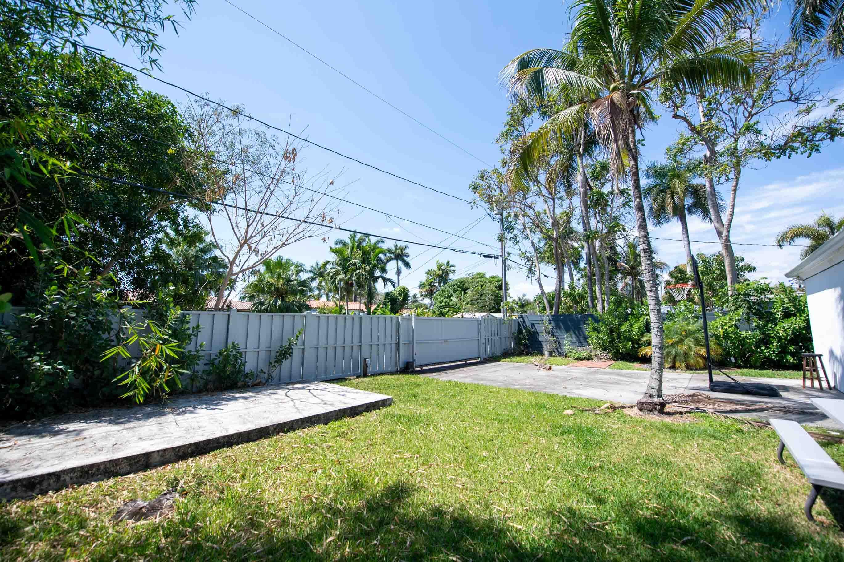 1532 Fletcher Street, Hollywood, FL 33020 — photo 39 of 54