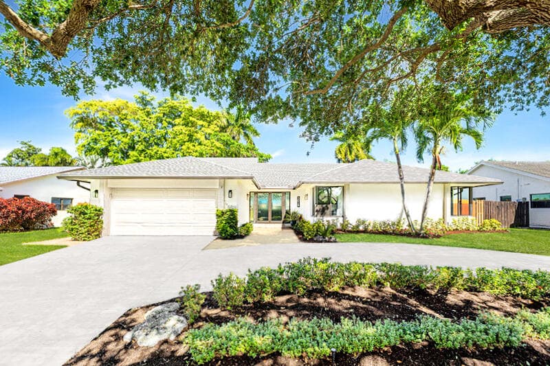 3028 NW 28th Avenue, Boca Raton, FL 33434 — photo 1 of 29