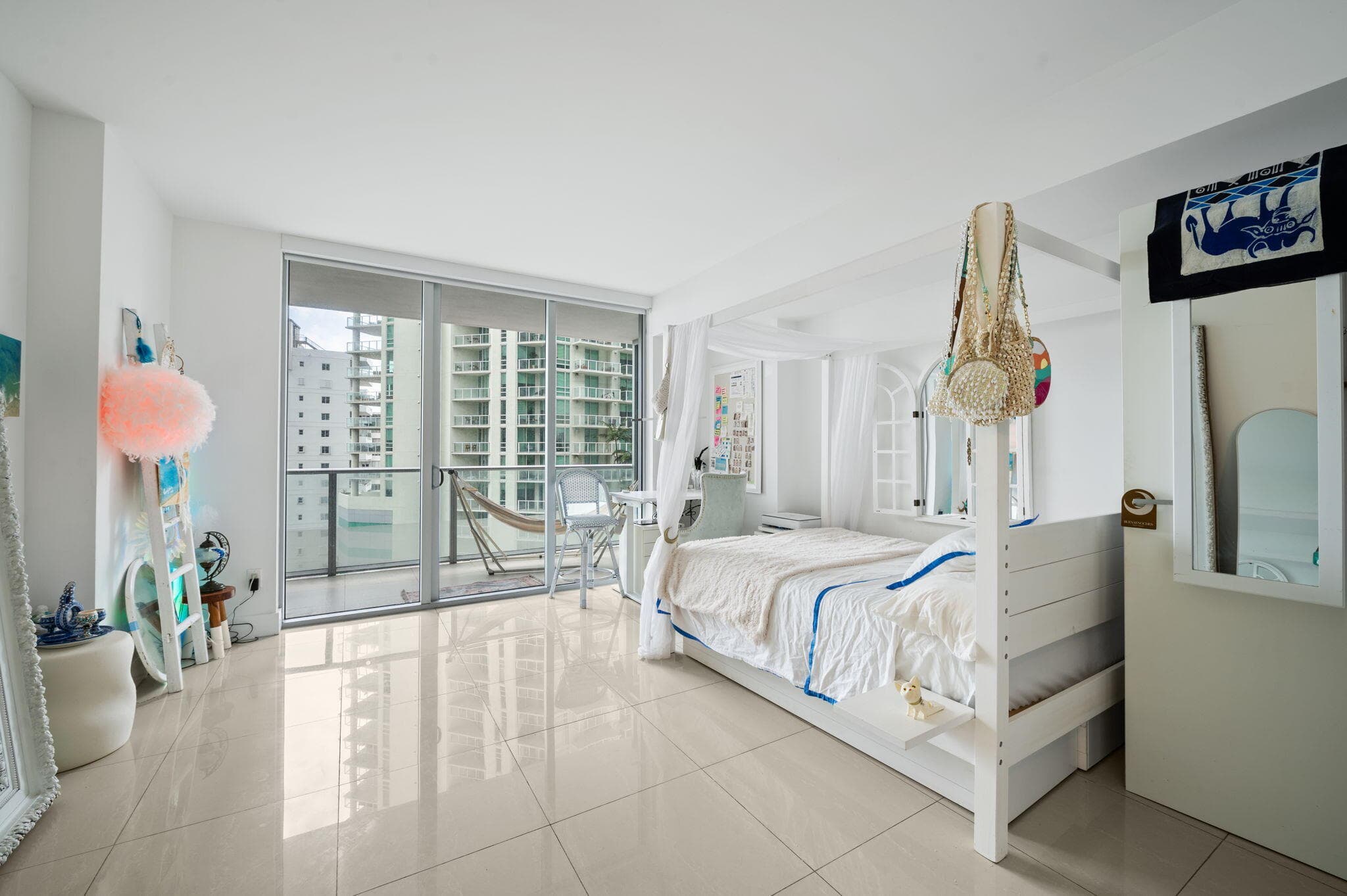 1300 Brickell Bay Drive 1005, Miami, FL 33131 — photo 3 of 45