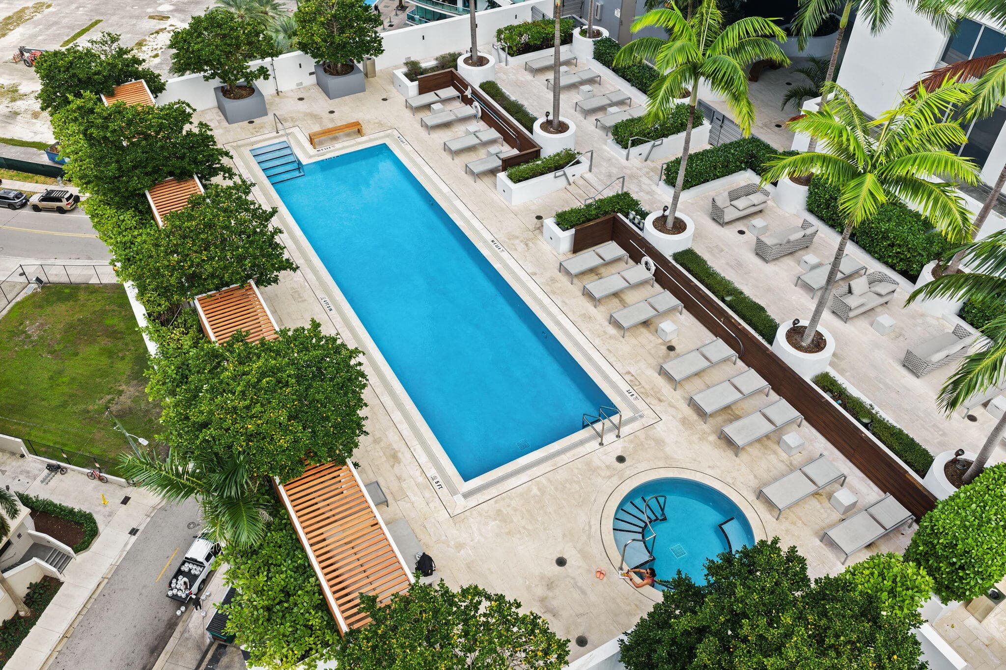 1300 Brickell Bay Drive 1005, Miami, FL 33131 — photo 42 of 45