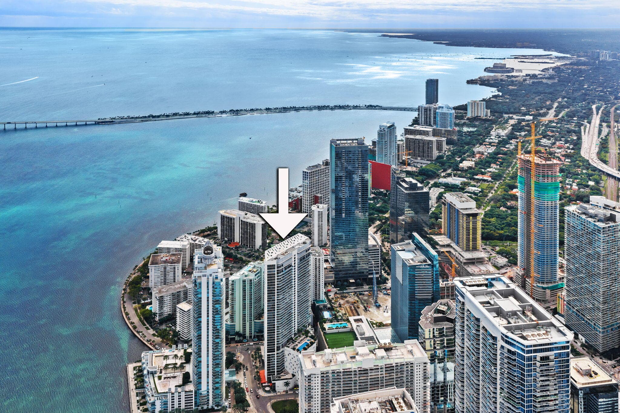 1300 Brickell Bay Drive 1005, Miami, FL 33131 — photo 43 of 45