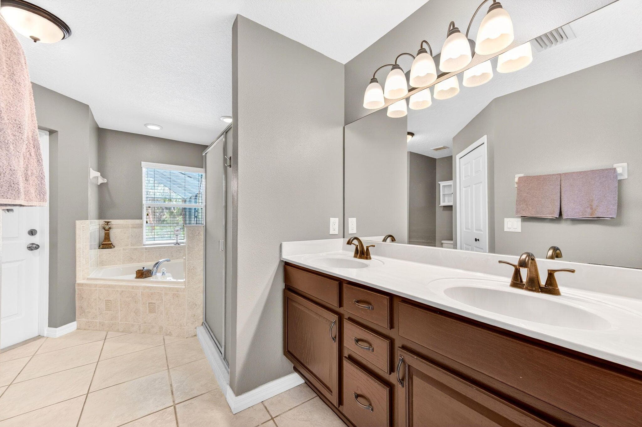 831 SW Owl St Street, Palm Bay, FL 32908 — photo 36 of 54