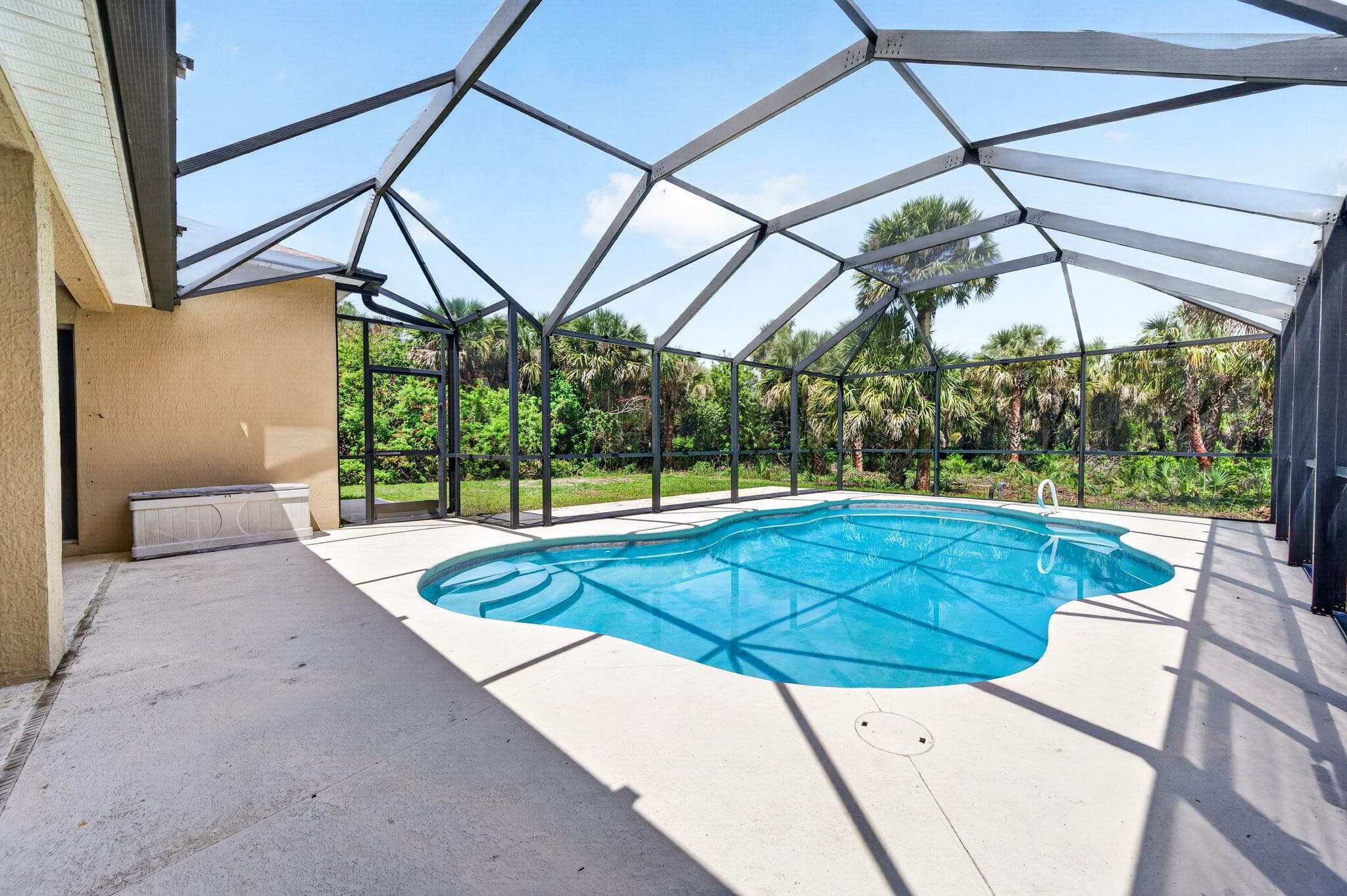 831 SW Owl St Street, Palm Bay, FL 32908 — photo 46 of 54