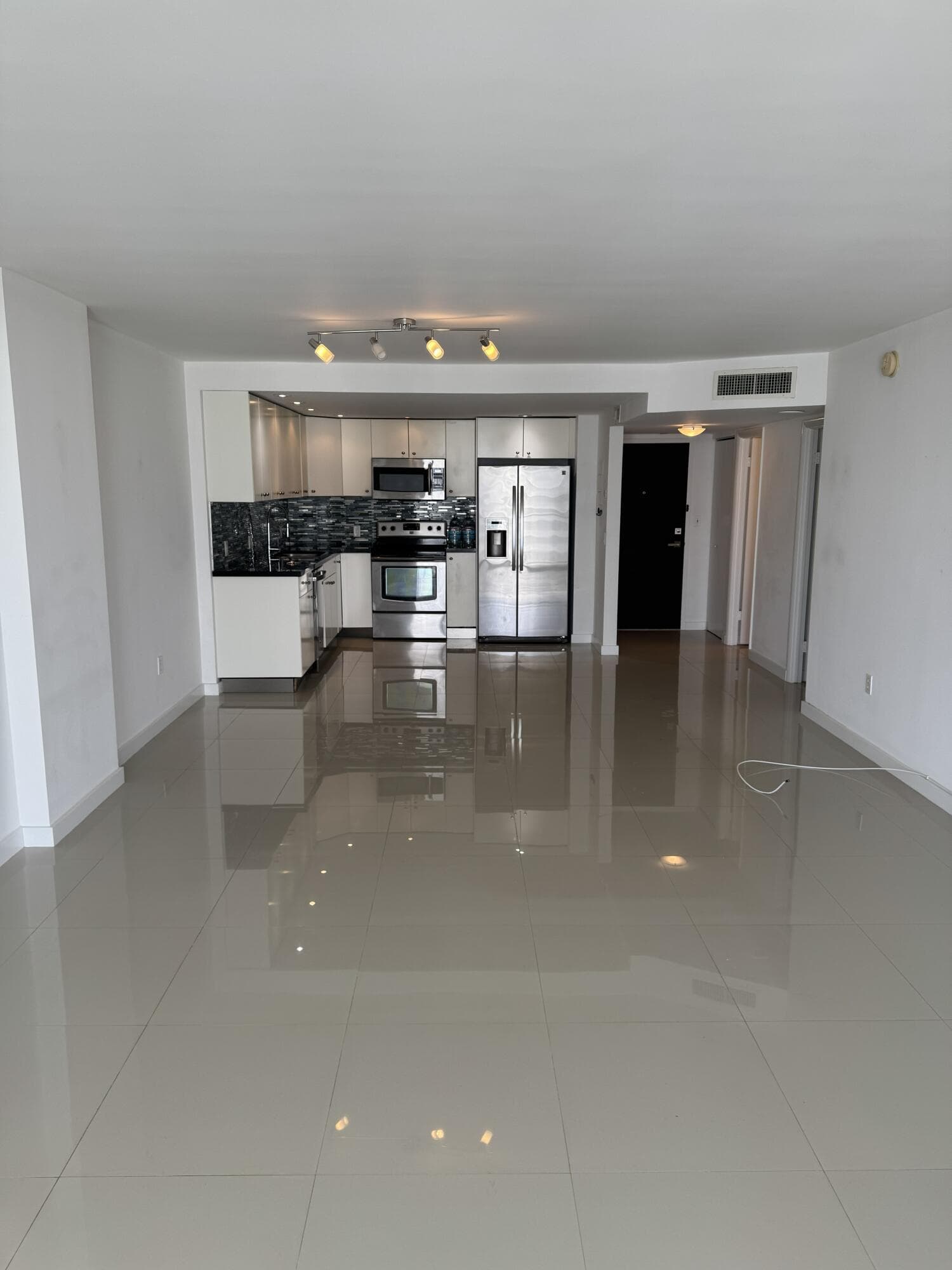 2851 NE 183rd Street 1710e, Aventura, FL 33160 — photo 3 of 14