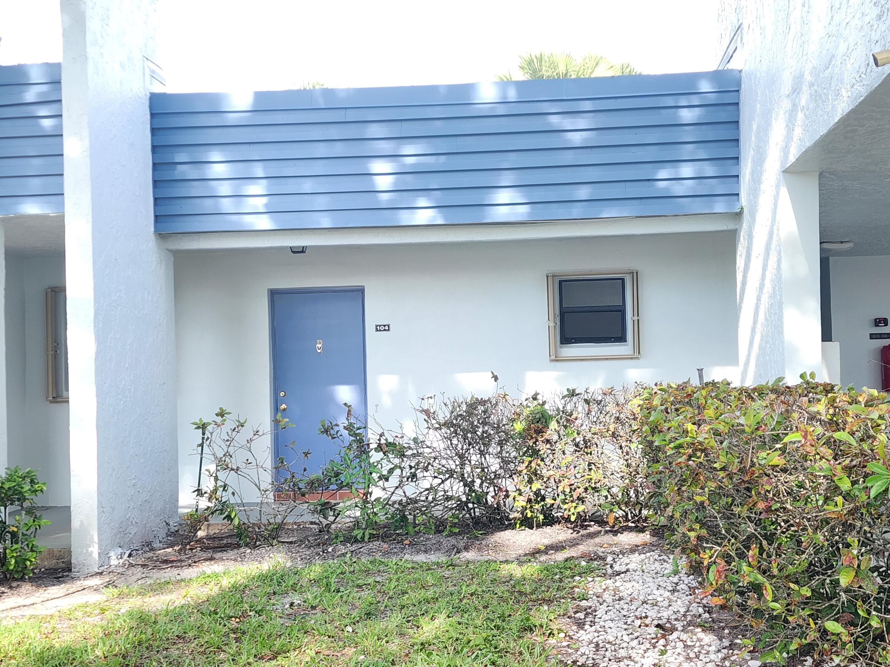 4575 Lucerne Lakes Boulevard W 104, Greenacres, FL 33467 — photo 1 of 23