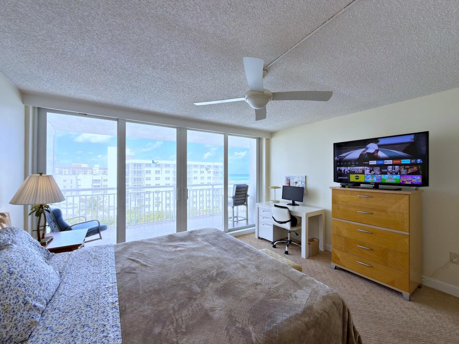 3546 S Ocean Boulevard 826, South Palm Beach, FL 33480 — photo 16 of 49