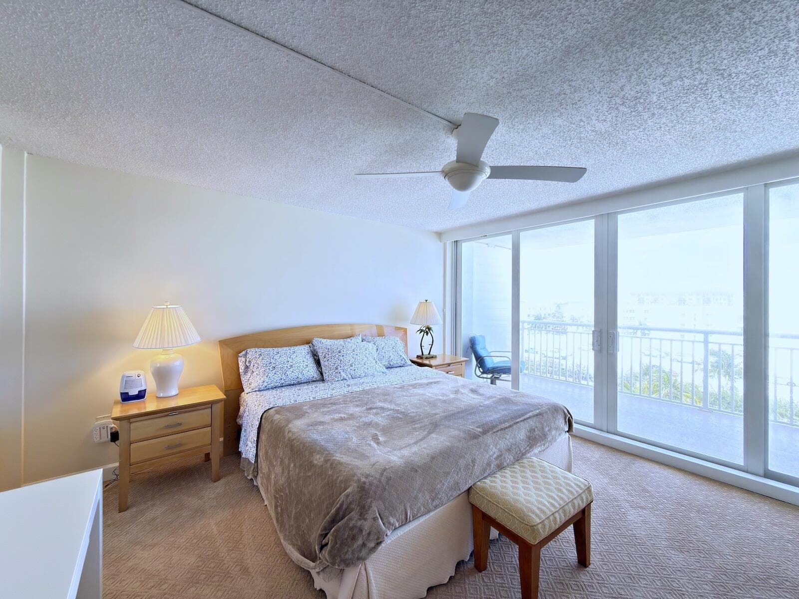 3546 S Ocean Boulevard 826, South Palm Beach, FL 33480 — photo 17 of 49