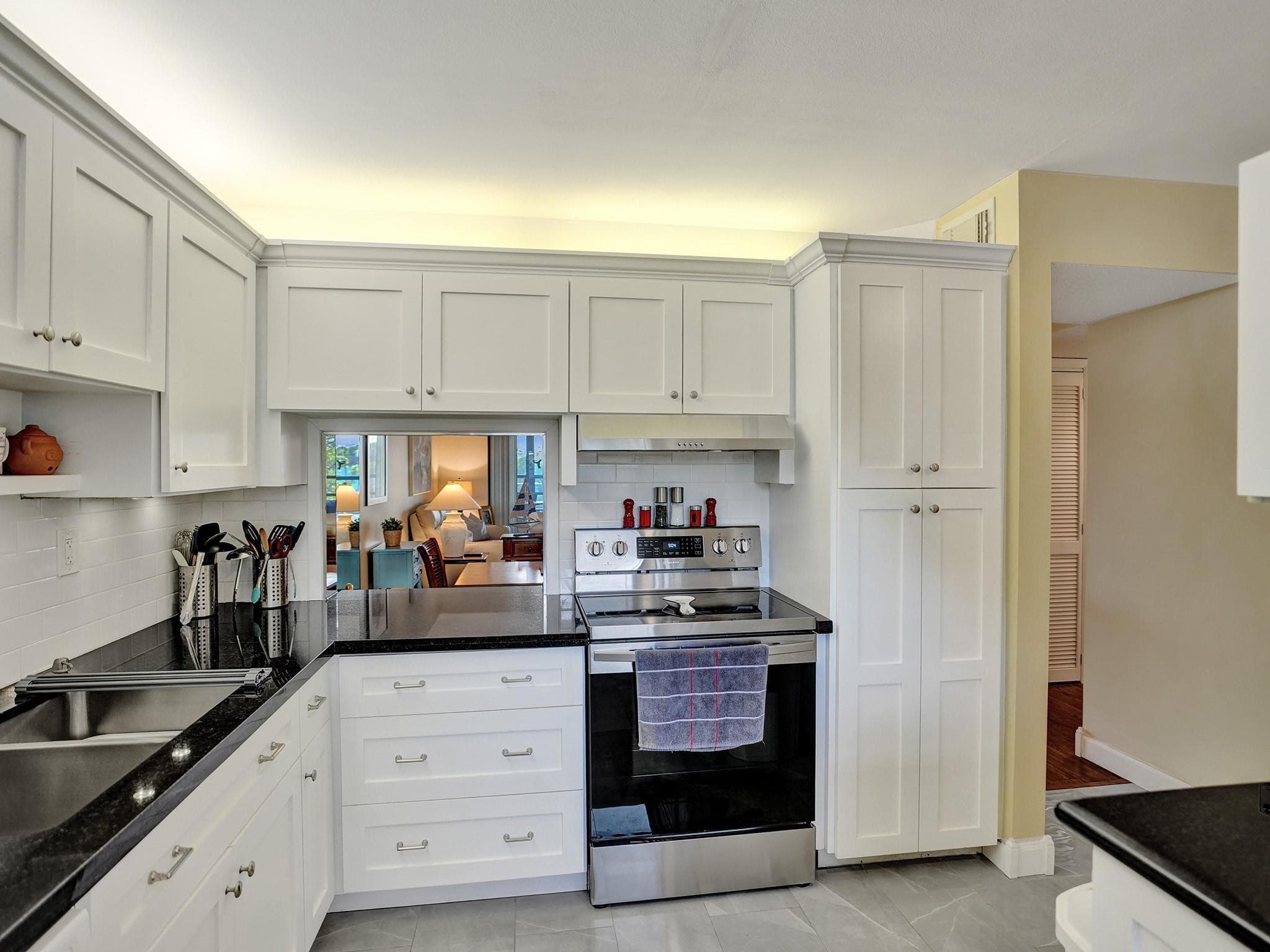 6080 N Sabal Palm Boulevard Unit 305, Tamarac, FL 33319 — photo 6 of 43