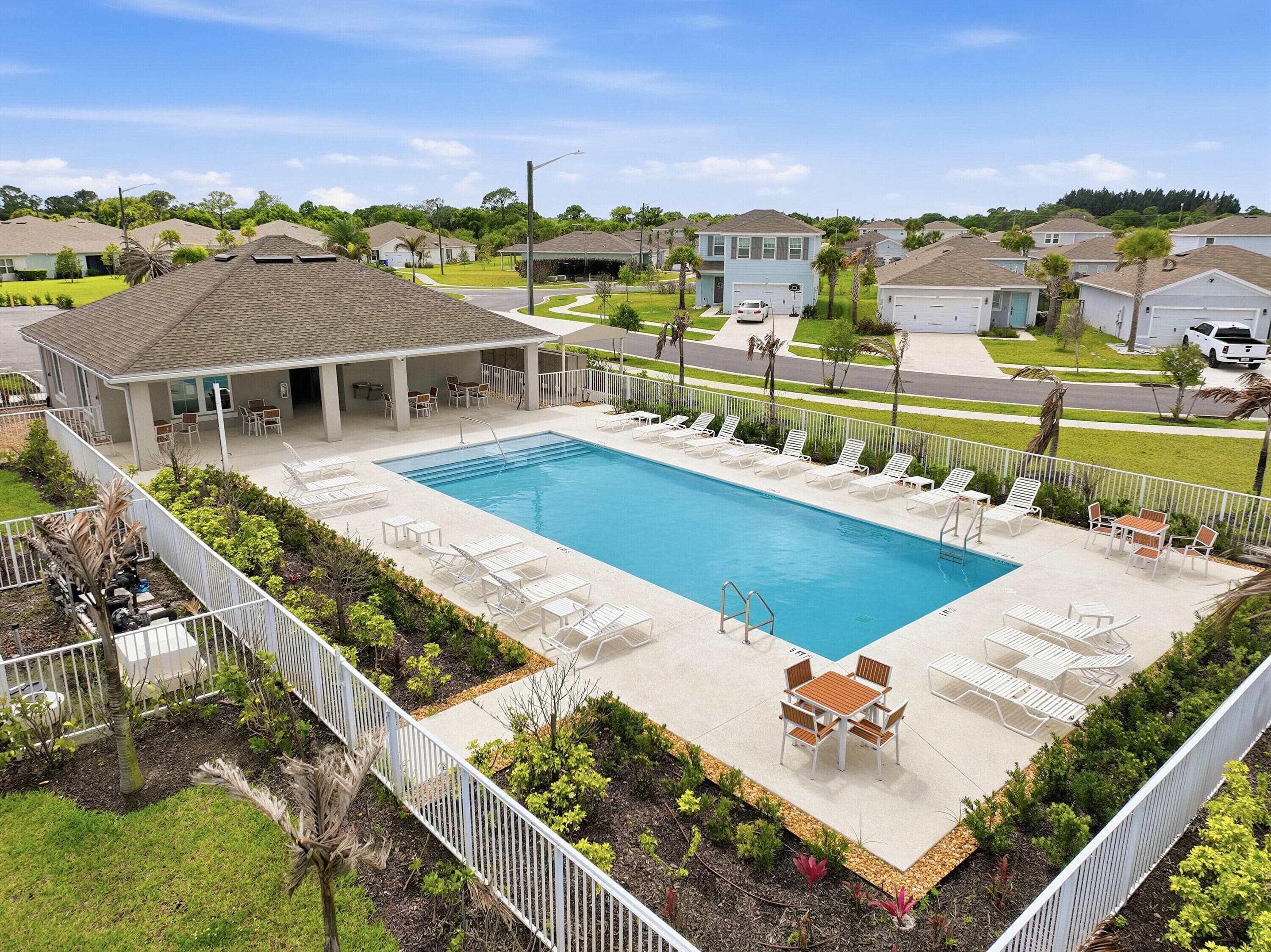 812 Persimmon Place, Fort Pierce, FL 34981 — photo 37 of 43