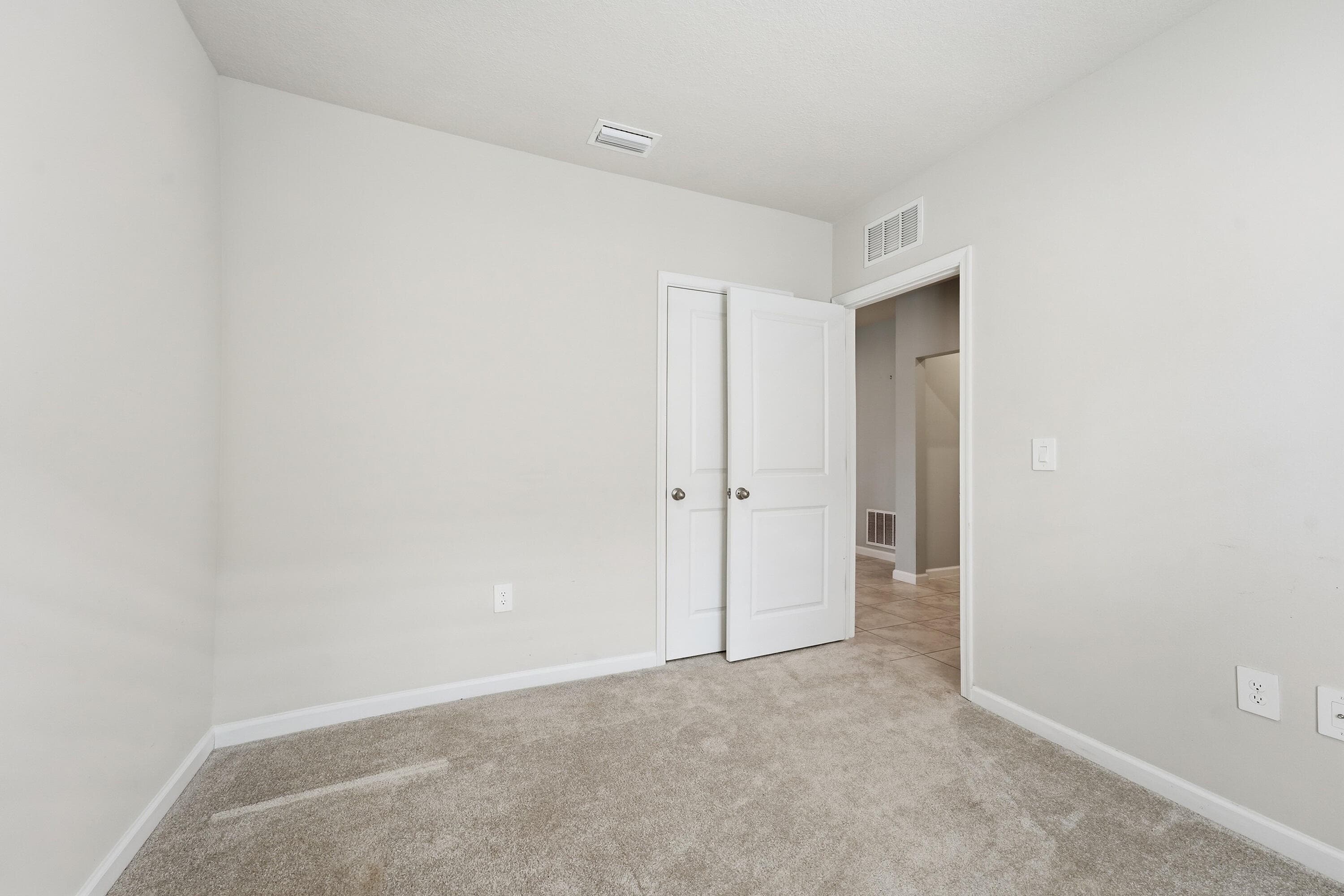 812 Persimmon Place, Fort Pierce, FL 34981 — photo 15 of 43