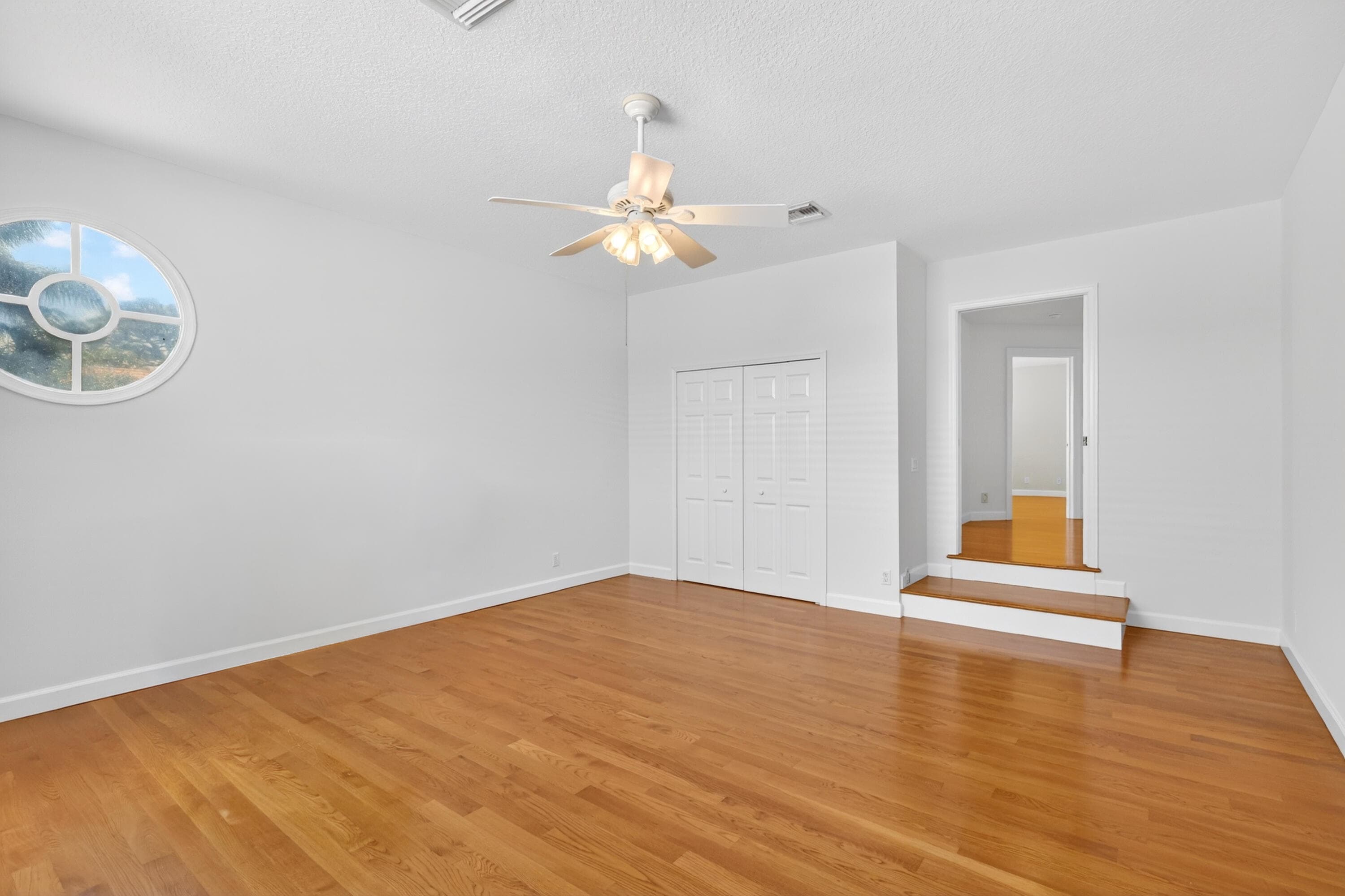 194 Lone Pine Drive, Palm Beach Gardens, FL 33410 — photo 19 of 36