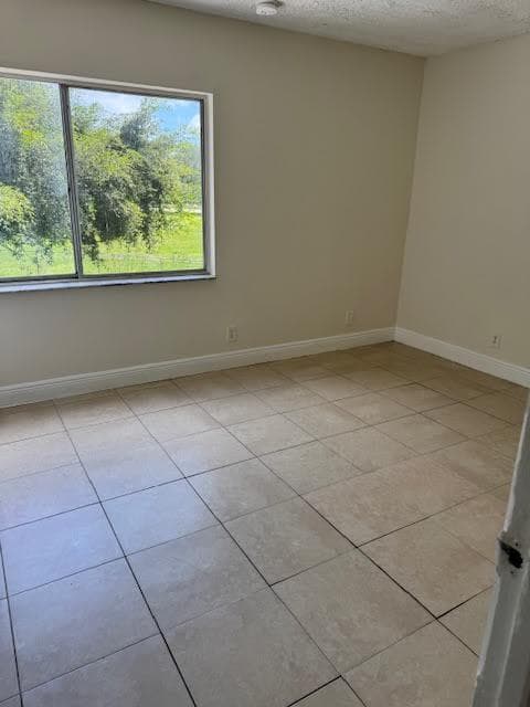 537 NW 46th Avenue, Delray Beach, FL 33445 — photo 14 of 20