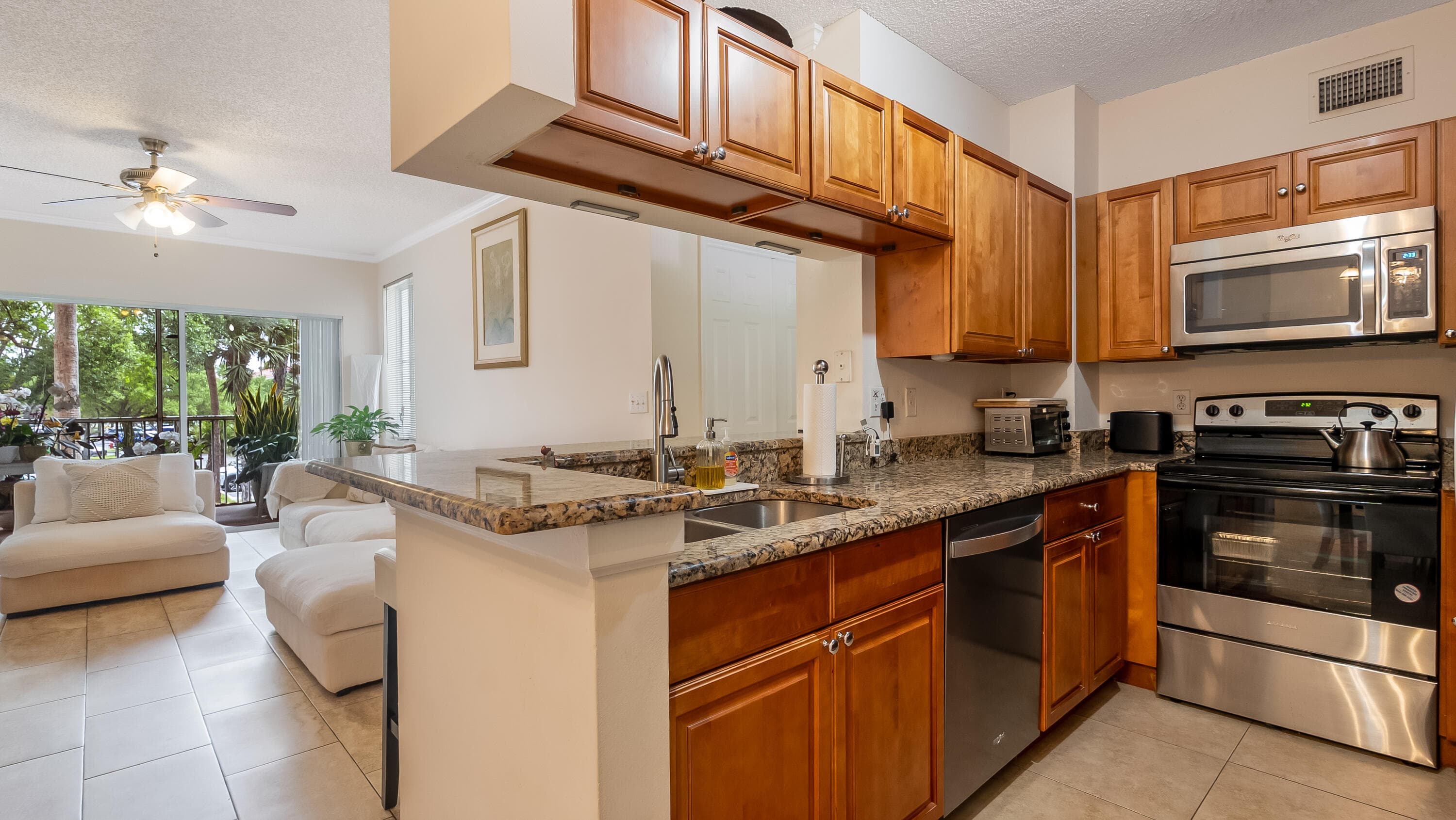 11737 W Atlantic Boulevard 621, Coral Springs, FL 33071 — photo 11 of 37