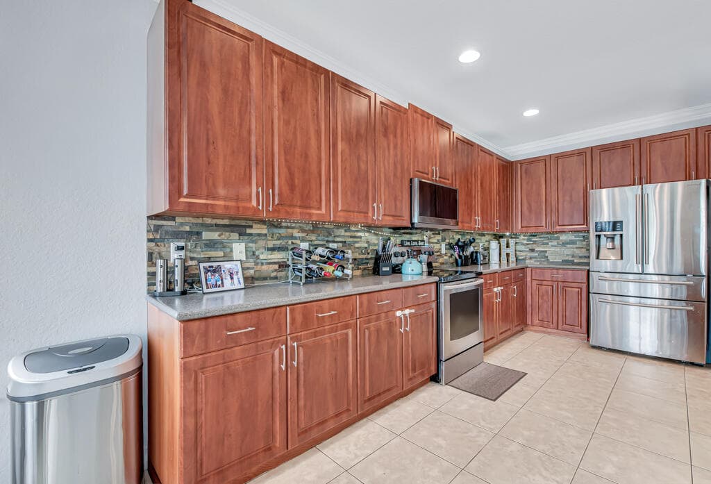 160 Belle Grove Lane, West Palm Beach, FL 33411 — photo 14 of 72