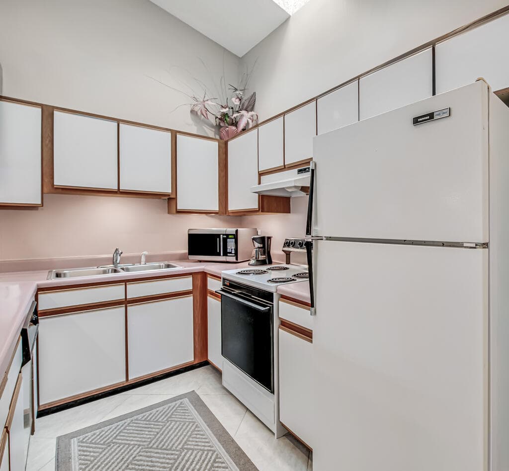 815 Andrew Redding Road 202, Lantana, FL 33462 — photo 10 of 30