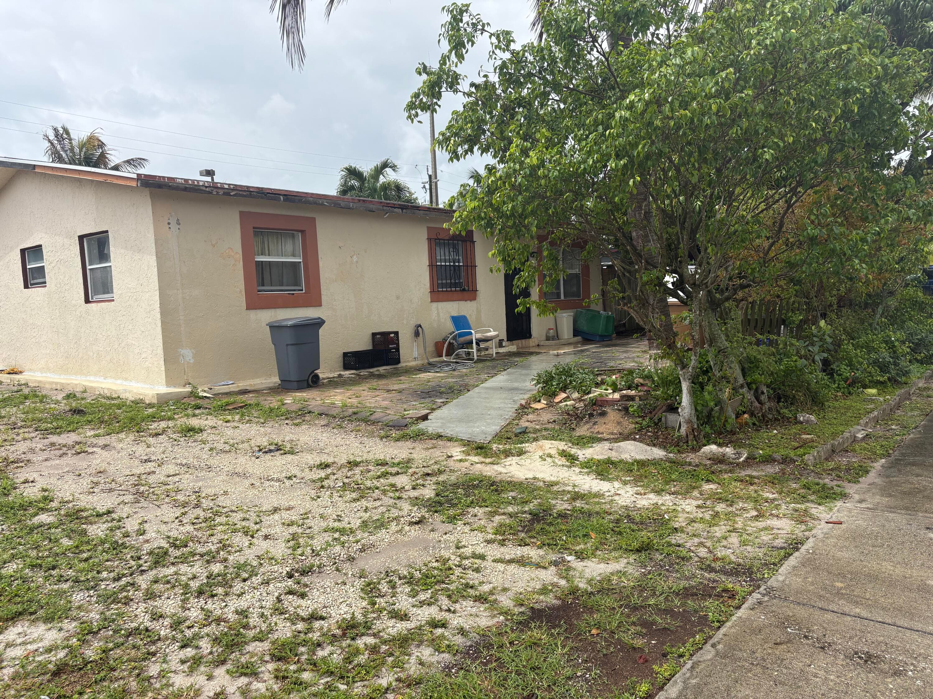 930 NE 52nd Court, Deerfield Beach, FL 33064 — photo 1 of 7