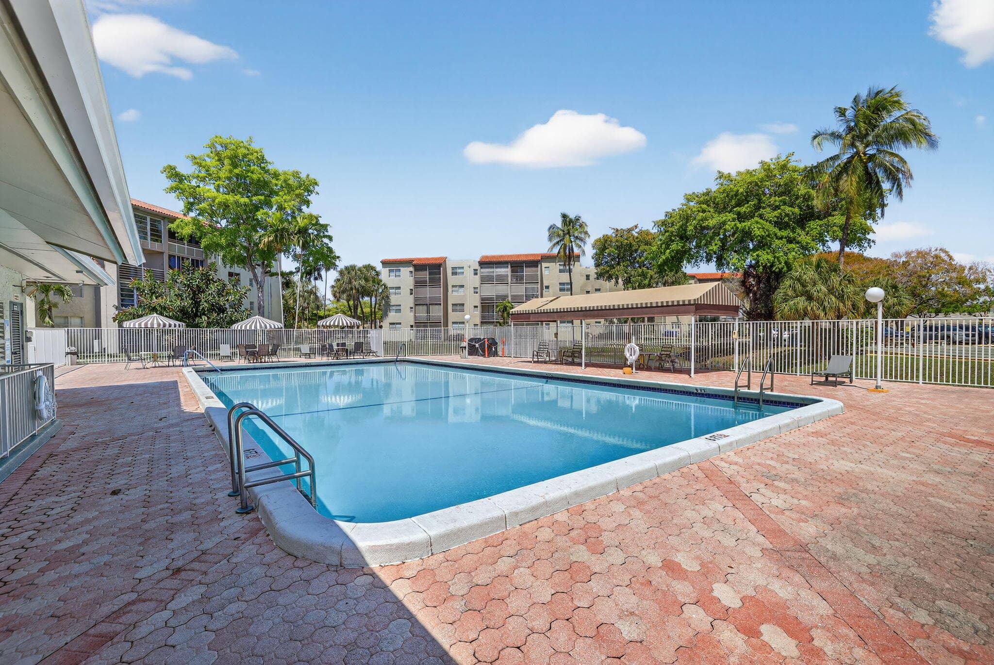 1830 SW 81st Avenue 4107, North Lauderdale, FL 33068 — photo 22 of 30