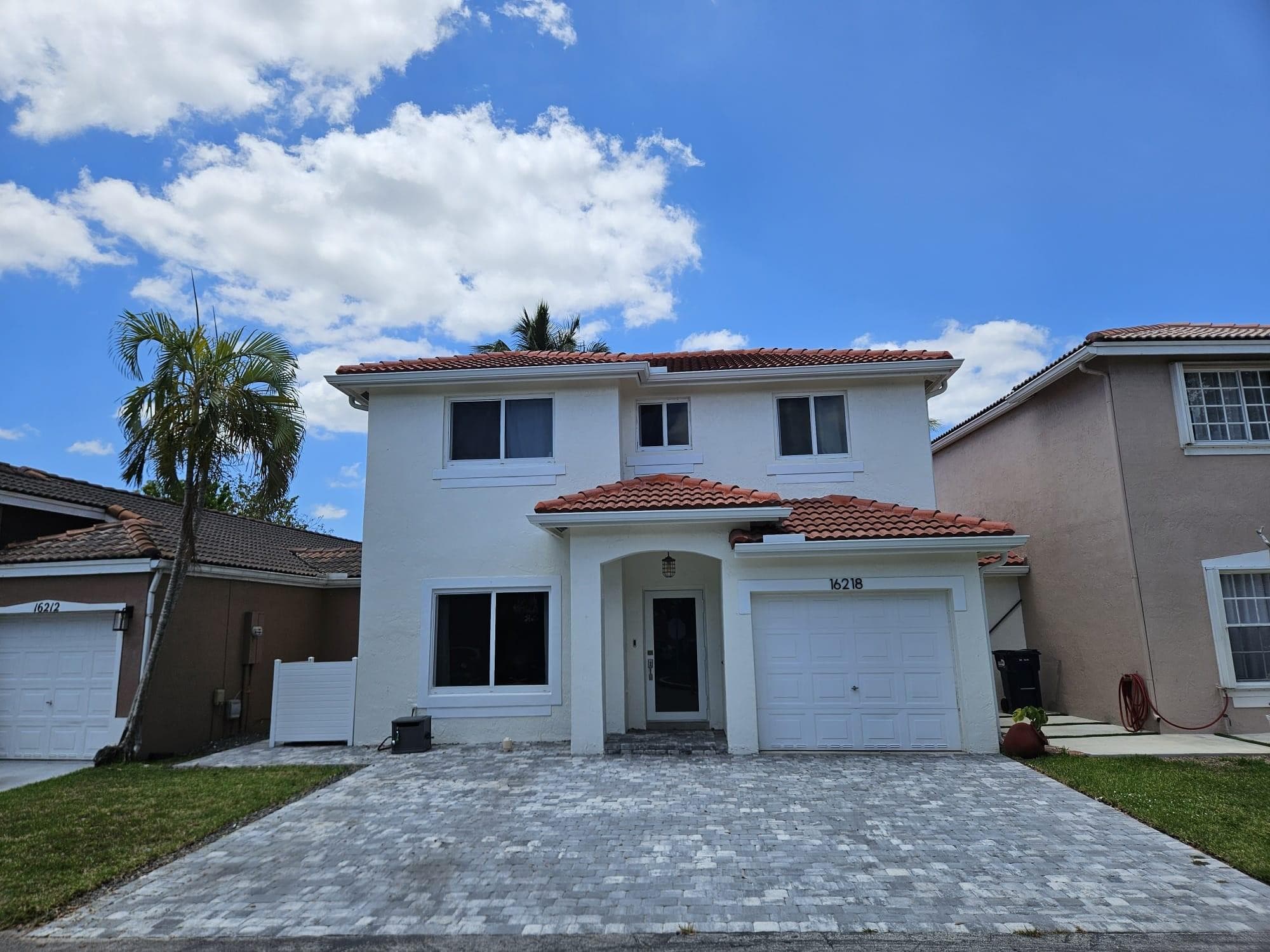 16218 SW 100th Terrace 16218, Miami, FL 33196 — photo 1 of 18
