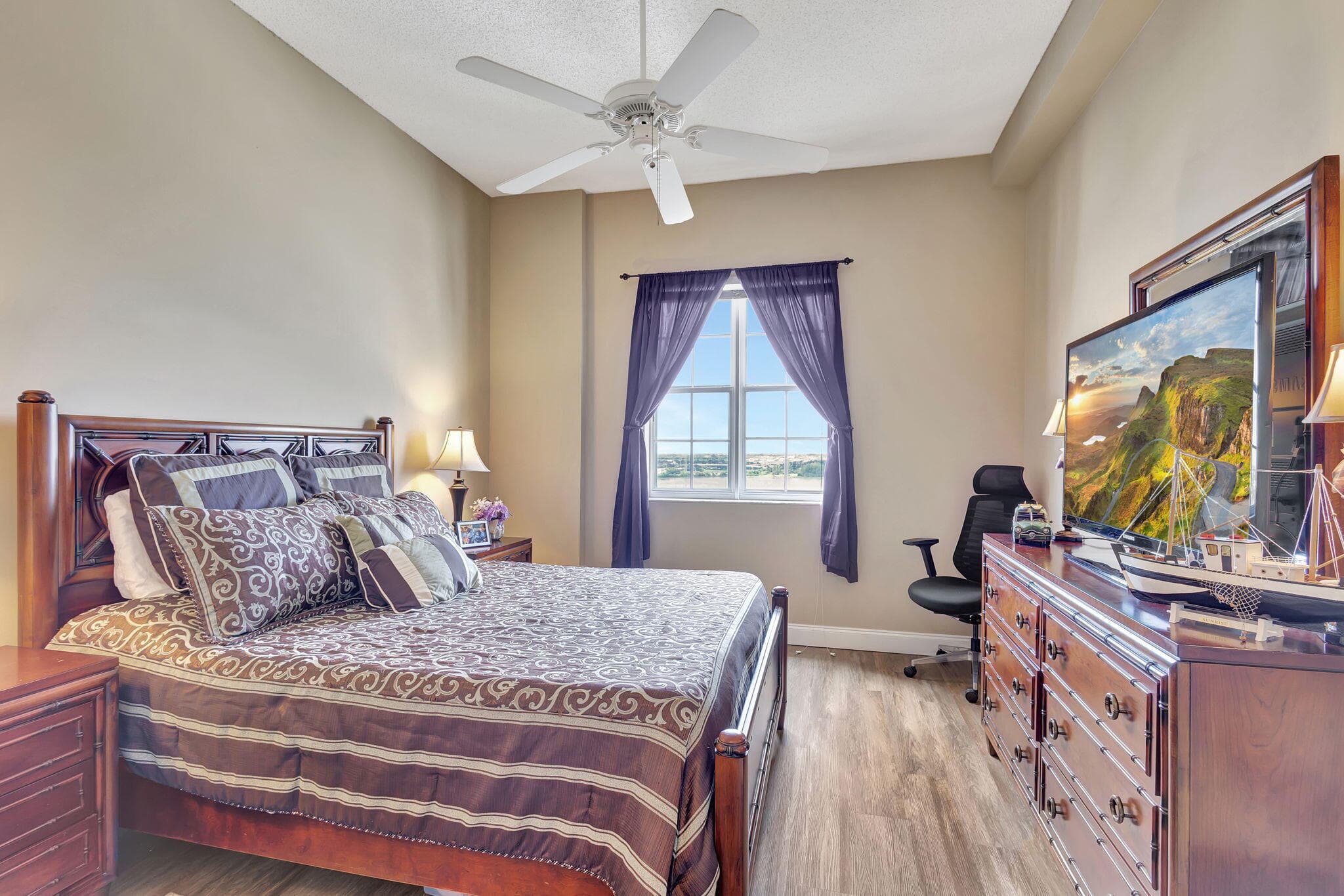 616 Clearwater Park Road Lp06, West Palm Beach, FL 33401 — photo 12 of 24