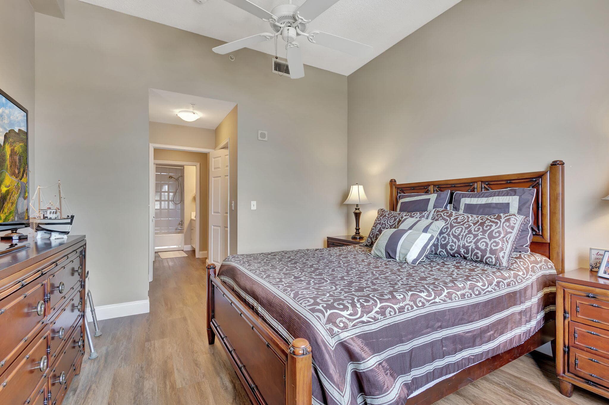 616 Clearwater Park Road Lp06, West Palm Beach, FL 33401 — photo 13 of 24