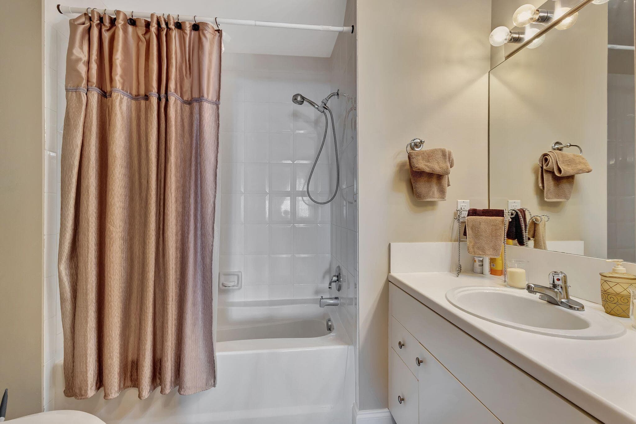 616 Clearwater Park Road Lp06, West Palm Beach, FL 33401 — photo 15 of 24