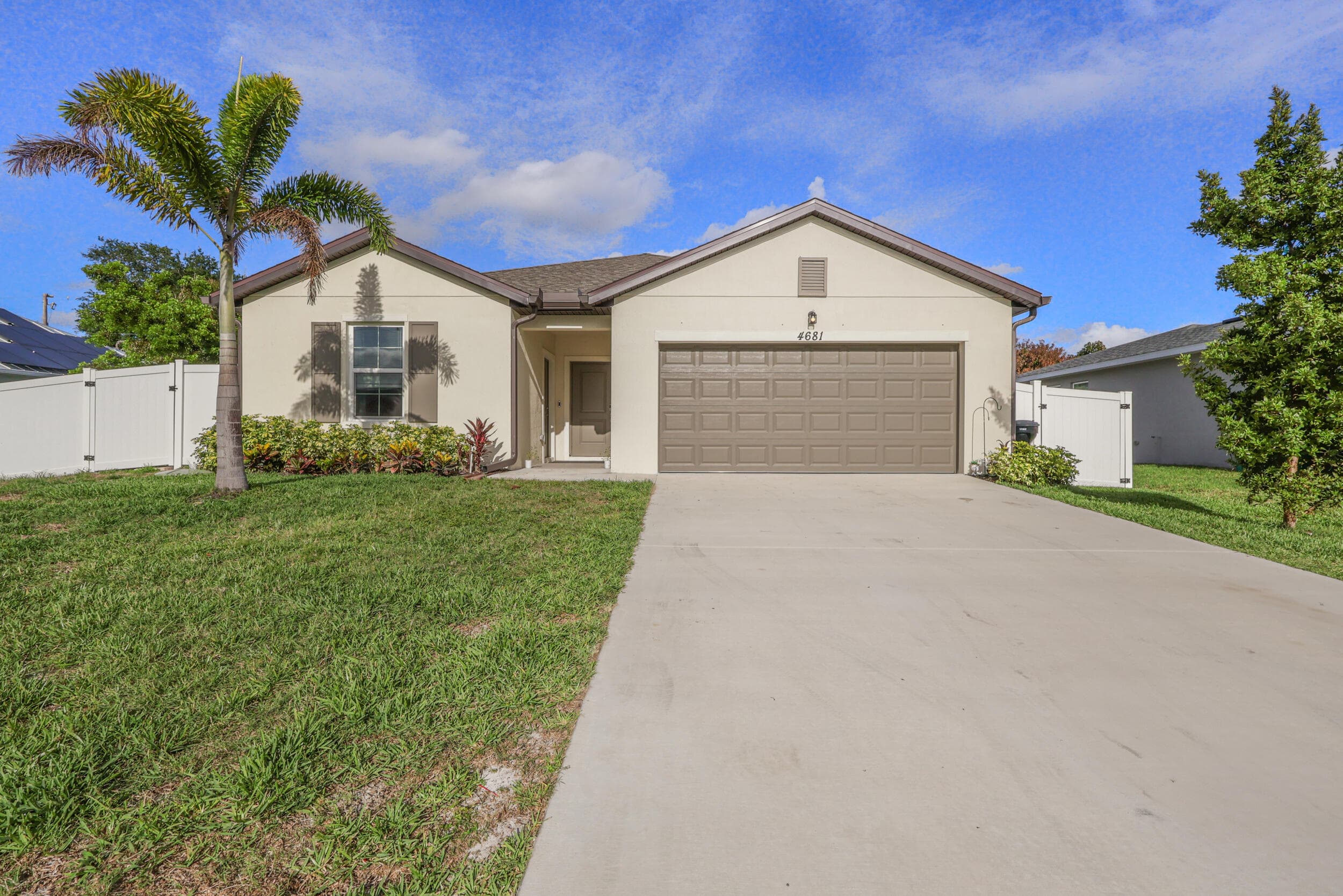 4681 SW Babylon Street, Port St. Lucie, FL 34953 — photo 29 of 38