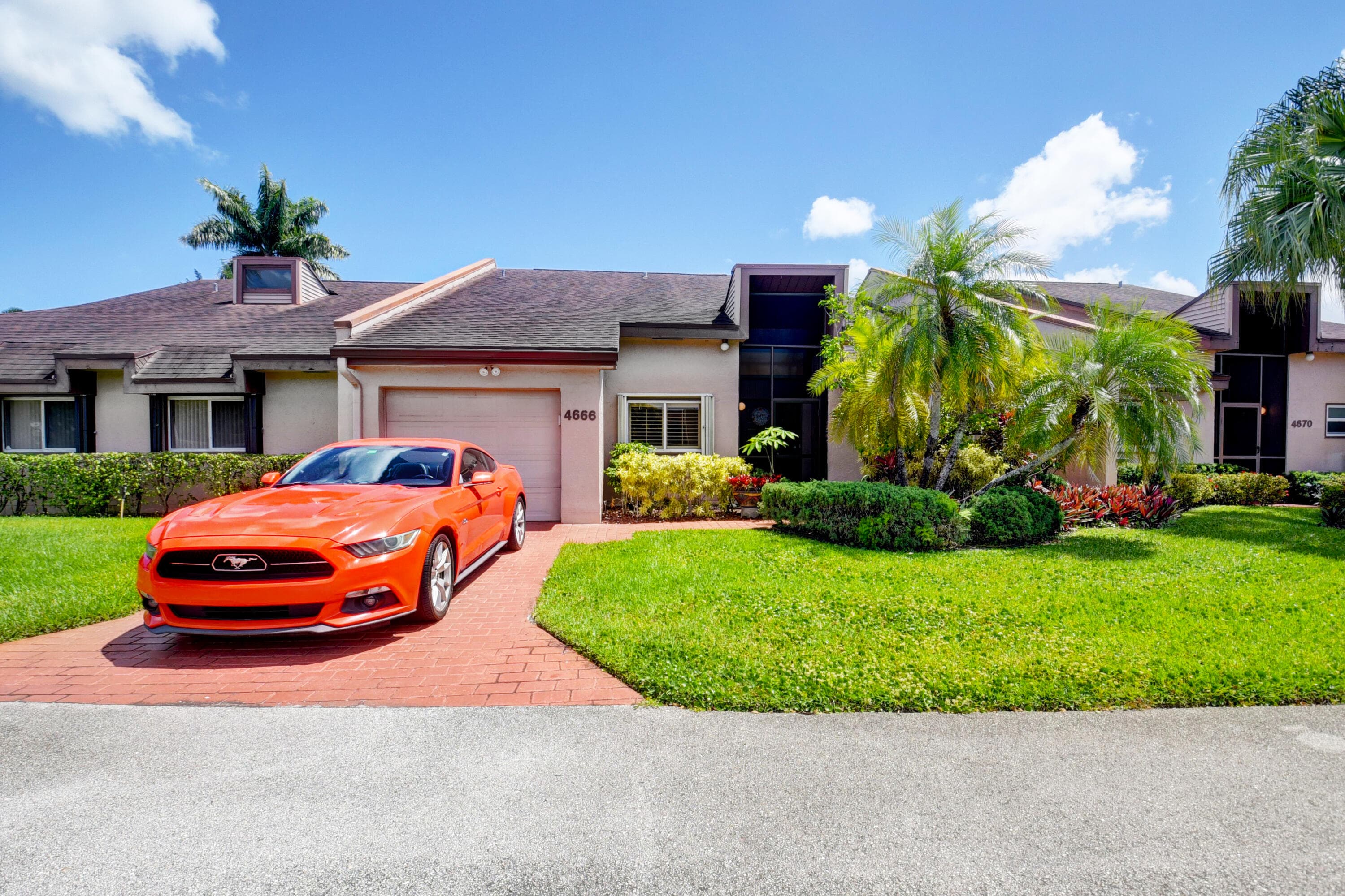 4666 S Fountains Drive S 124, Lake Worth, FL 33467 — photo 1 of 26