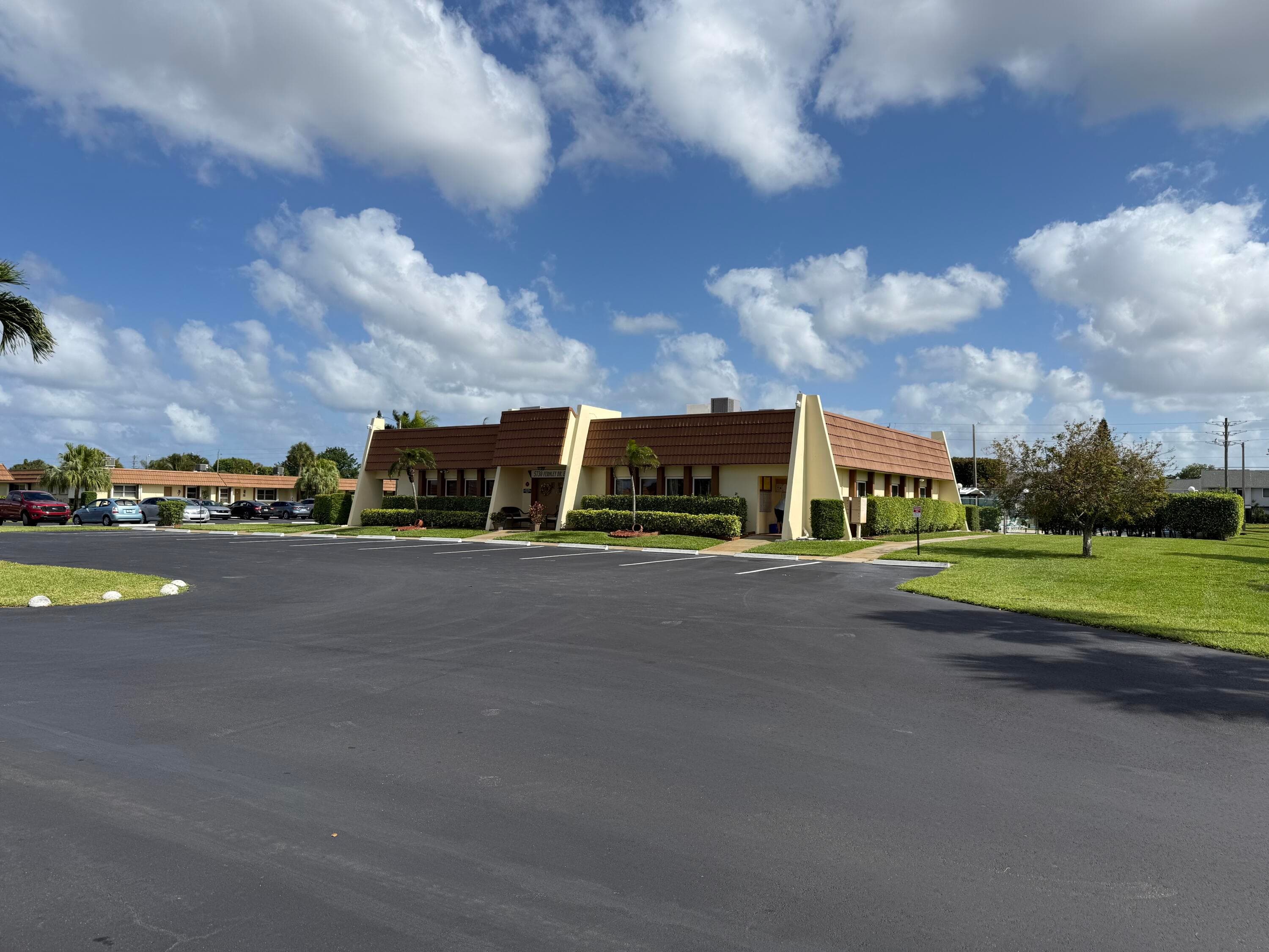 5780 W Fernley Dr Drive 103, West Palm Beach, FL 33415 — photo 3 of 15
