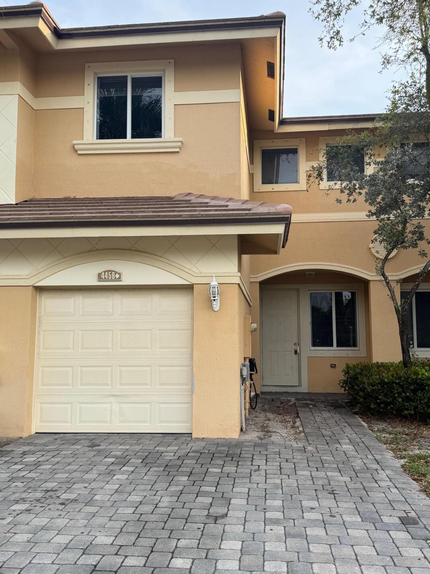 4459 Cotswold Hills Drive, Lake Worth Beach, FL 33461 — photo 1 of 12