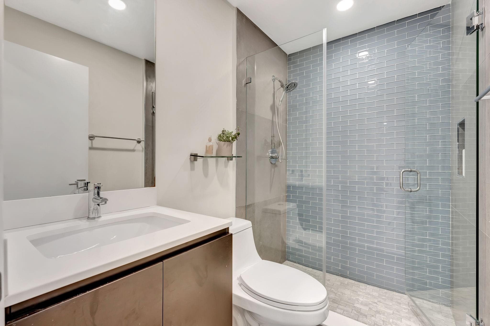 3501 Keyser Avenue Unit 1, Hollywood, FL 33021 — photo 13 of 35