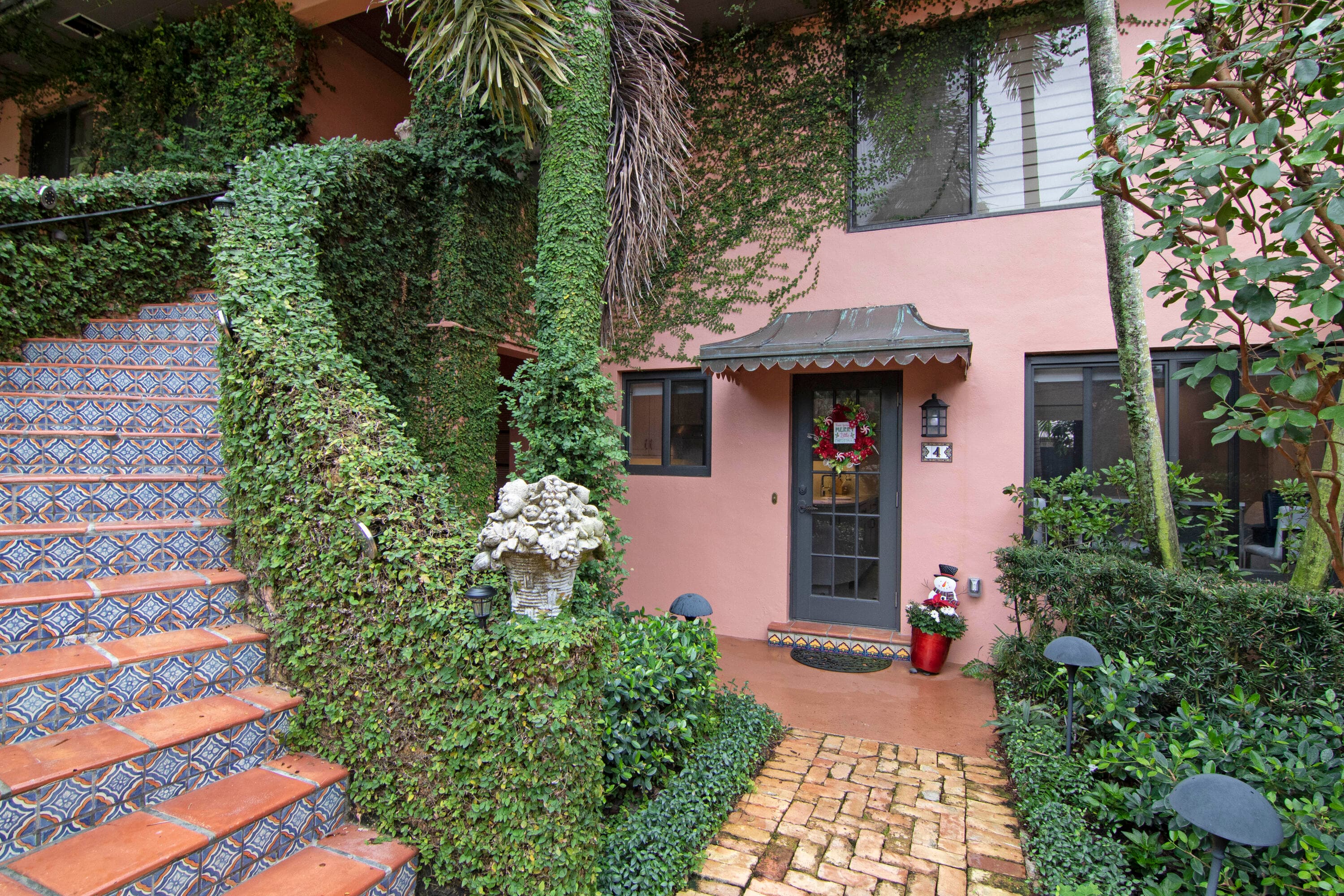 226 Chilean Avenue 4, Palm Beach, FL 33480 — photo 3 of 19