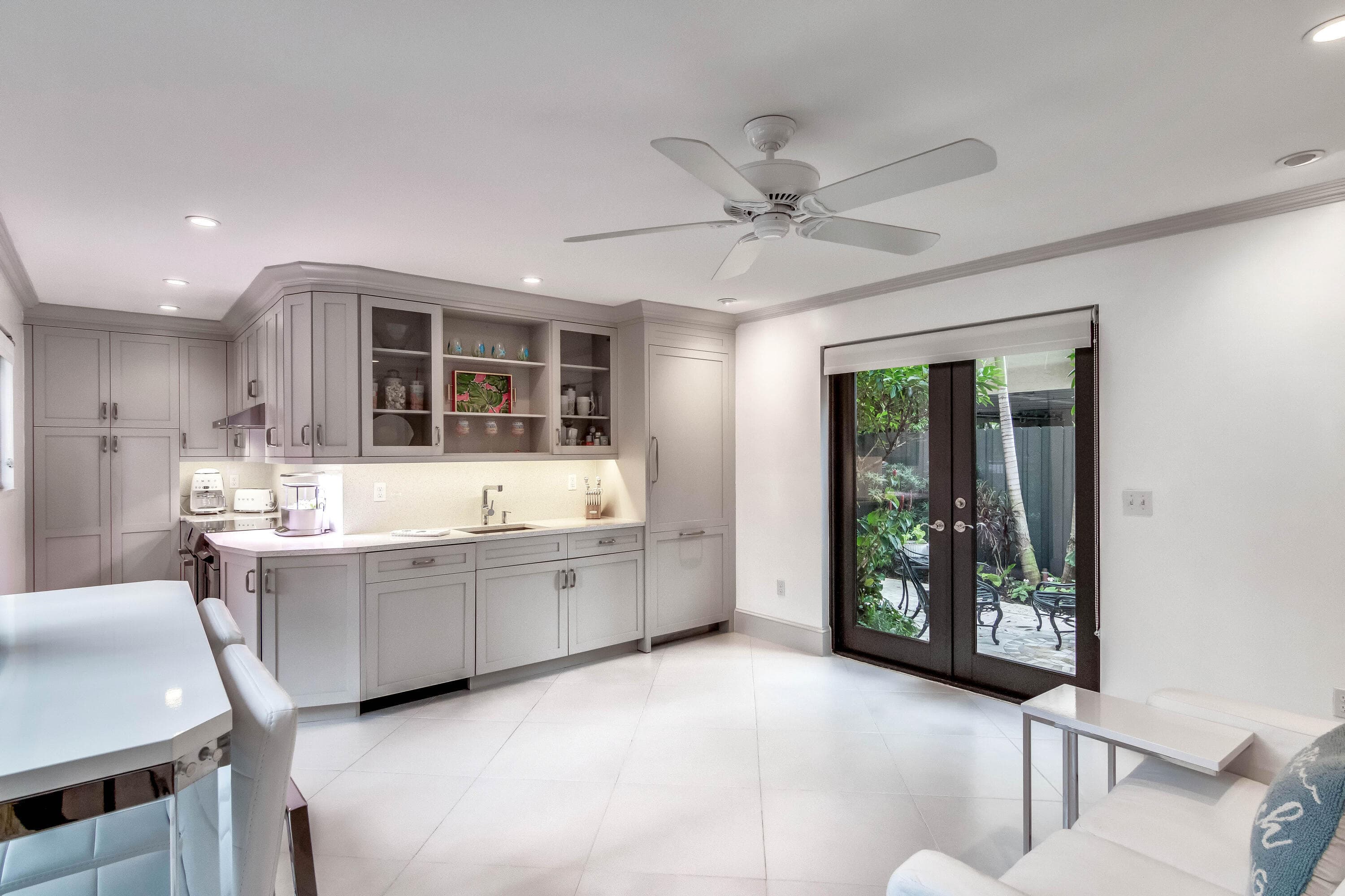 226 Chilean Avenue 4, Palm Beach, FL 33480 — photo 5 of 19
