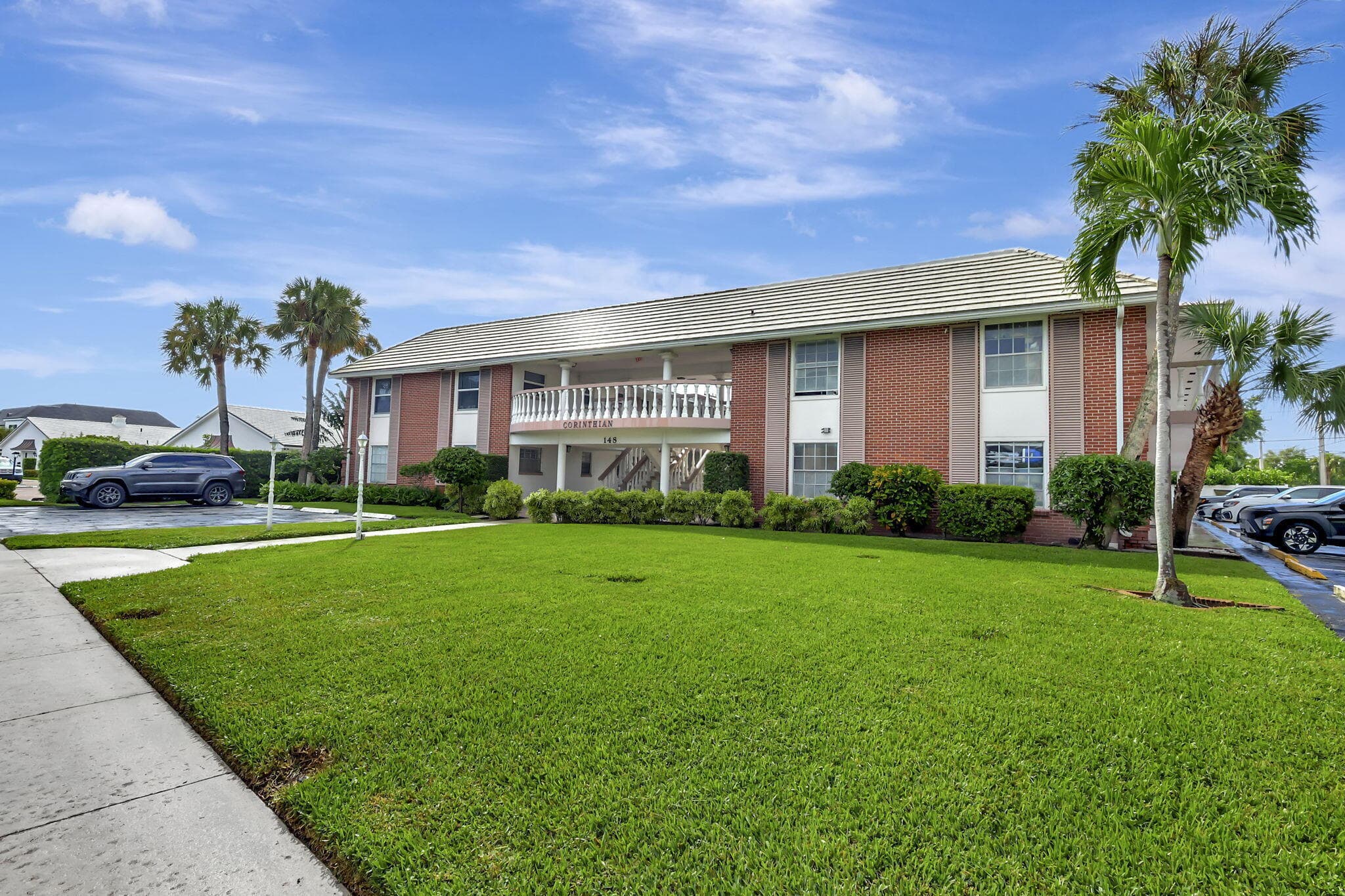 148 Yacht Club Drive 5, North Palm Beach, FL 33408 — photo 2 of 24
